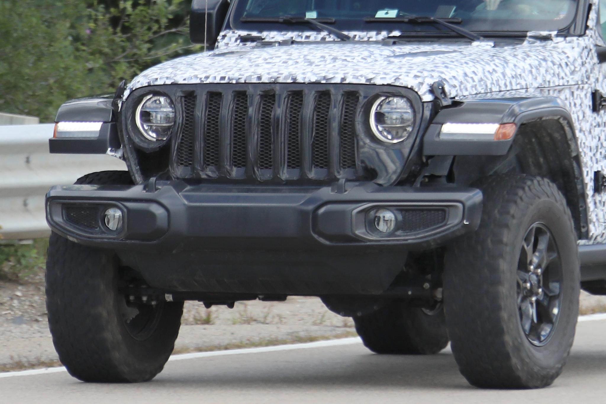 Jeep Wrangler Rims And Tire Packages >> Salakuvissa Jeep Wrangler Rubicon Unlimited Tuulilasi Jeep Wrangler Rims And Tire Packages >> Salakuvissa Jeep Wrangler Rubicon Unlimited Tuulilasi