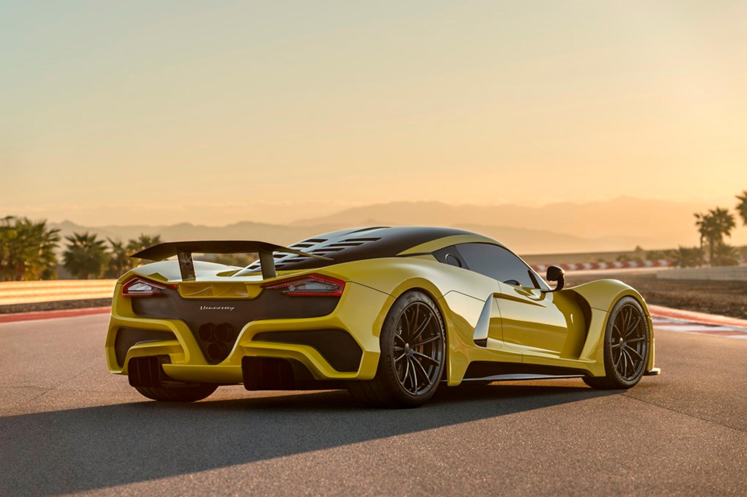 Hennessey julkaisi Venom F5:n: "Maailman nopein" 