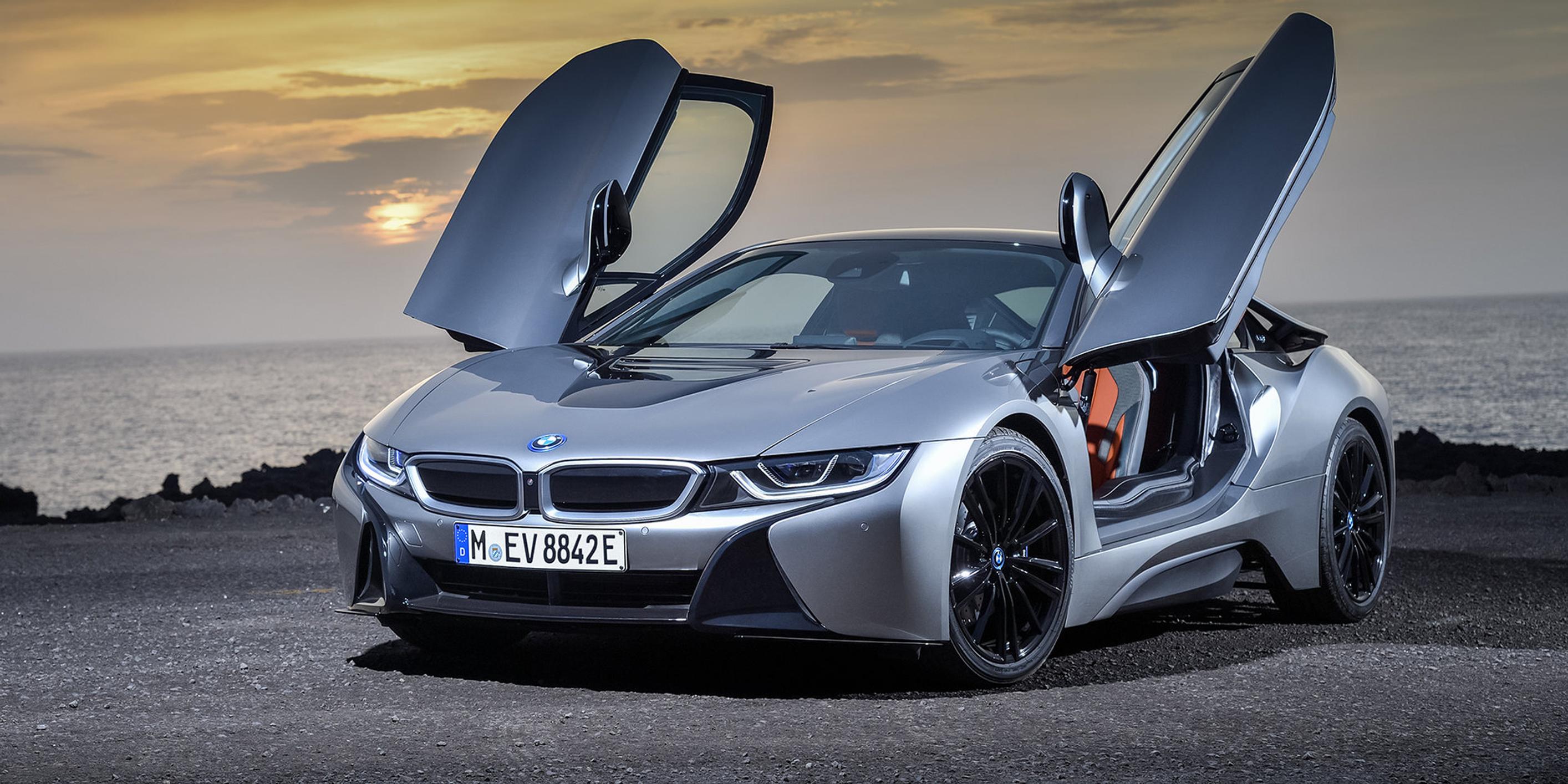 Katso kuvat: BMW julkisti uuden i8 coupen