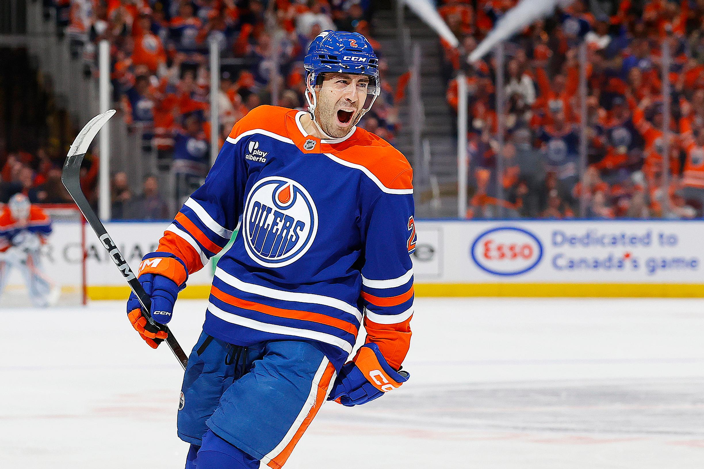 Evan Bouchard on Paul Coffeyn tähtioppilas. Vuosi sitten Bochard suli Panthersin helvetinkoneen paineen alla. Nyt Bouchard saanee saumansa revanssiin.