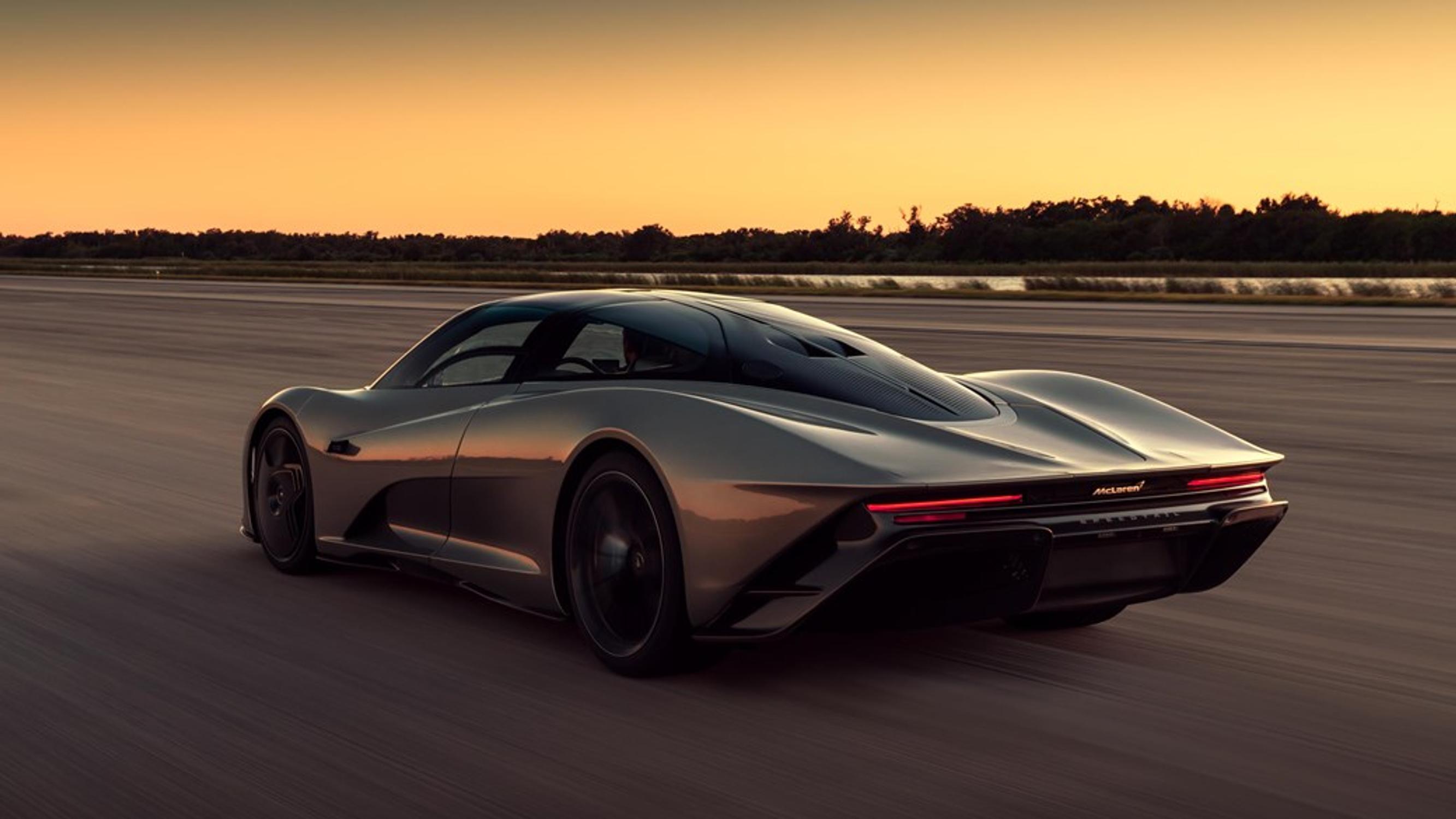 McLaren Speedtaililla paineltiin yli 400 km/h
