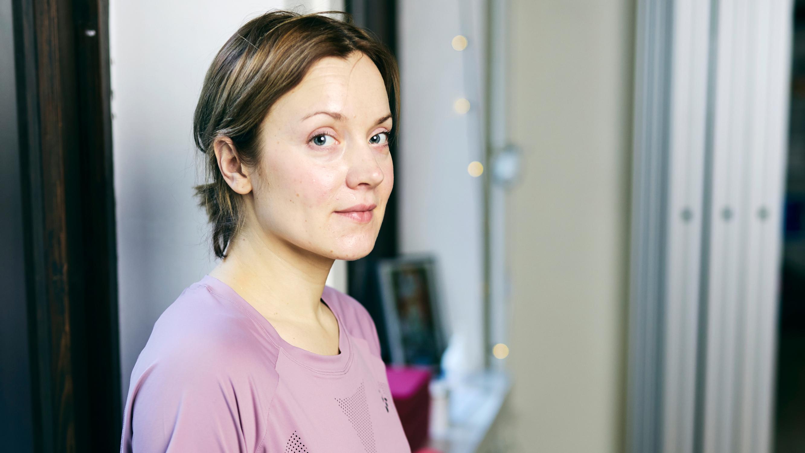 Näyttelijä Elena Leeve: ”Onneksi rakastua voi monta kertaa elämässä”