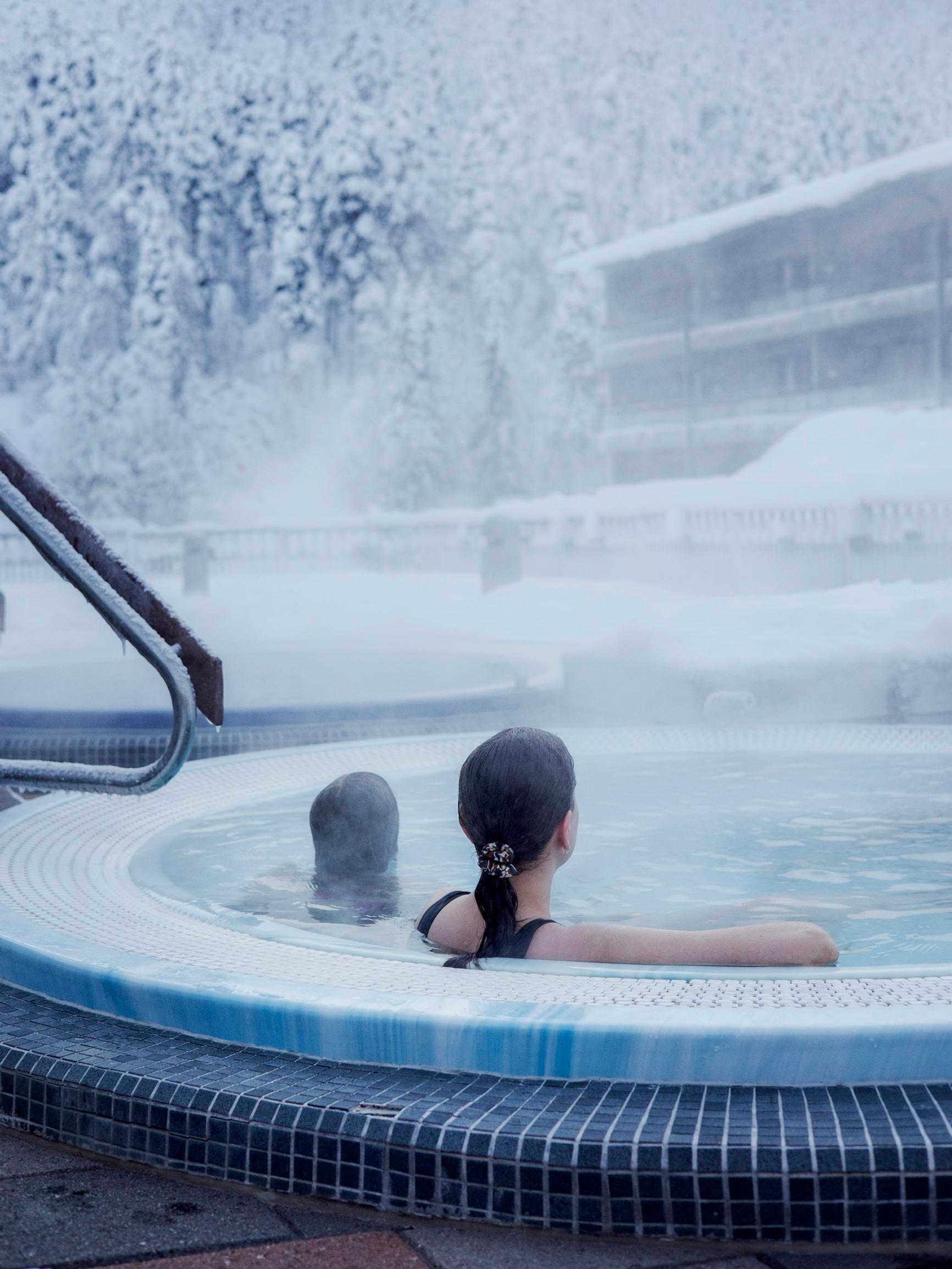 Kotimaan kylpylät ovat parhaimmillaan syksyllä ja talvella – Mondo testasi tunnelmalliset spa-hotellit Hangossa, Saimaalla ja Lapissa