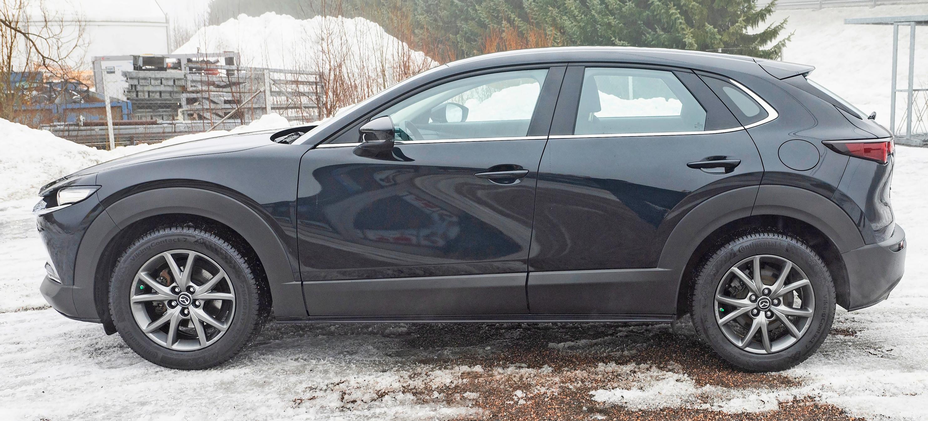 Käytetty Mazda CX-30 AWD 2.0 M Hybrid Skyactiv X vuosimallia 2020.