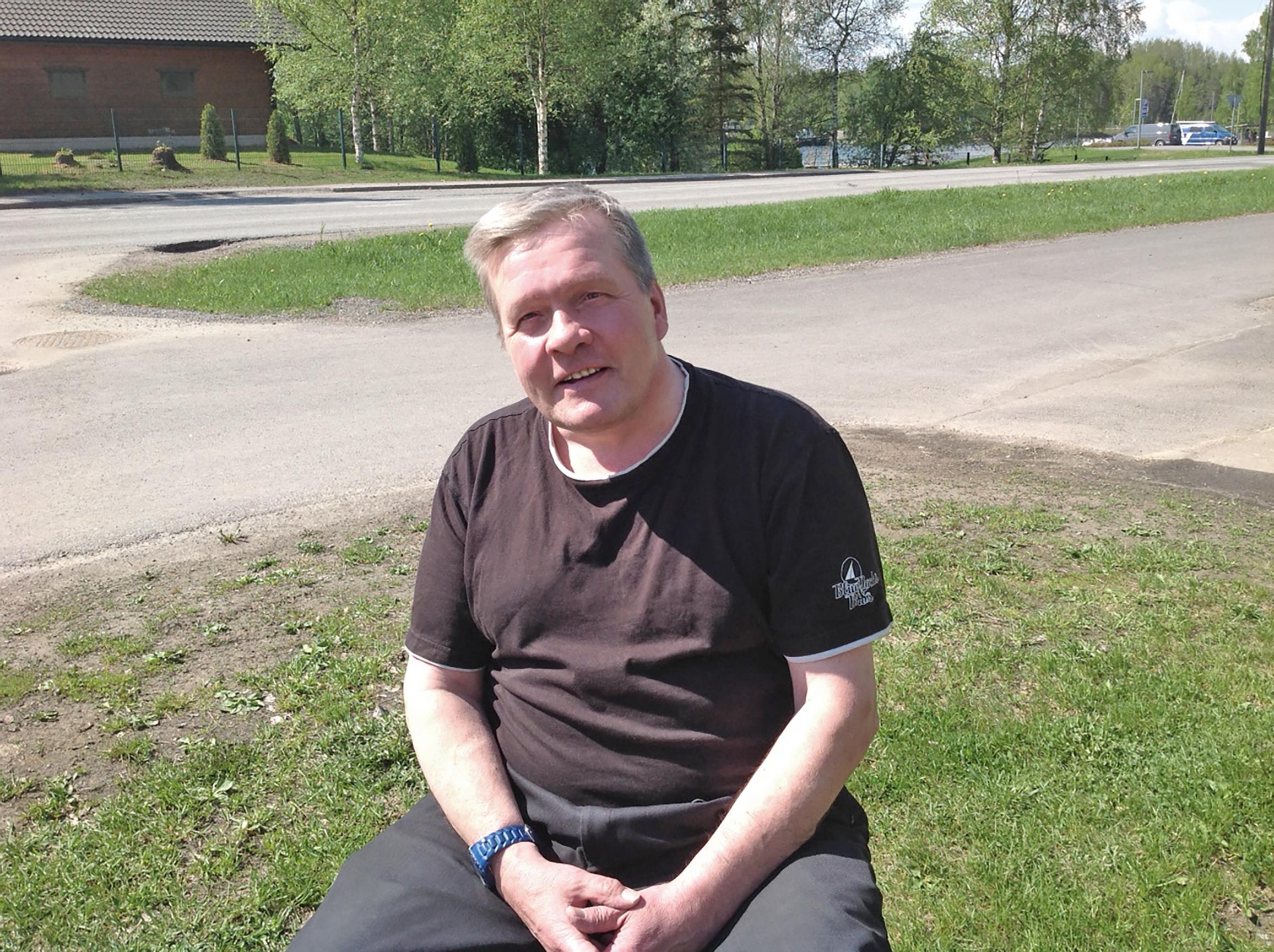 Tv-tanssit tulevat taas — isäntänä Lauri Karhuvaara