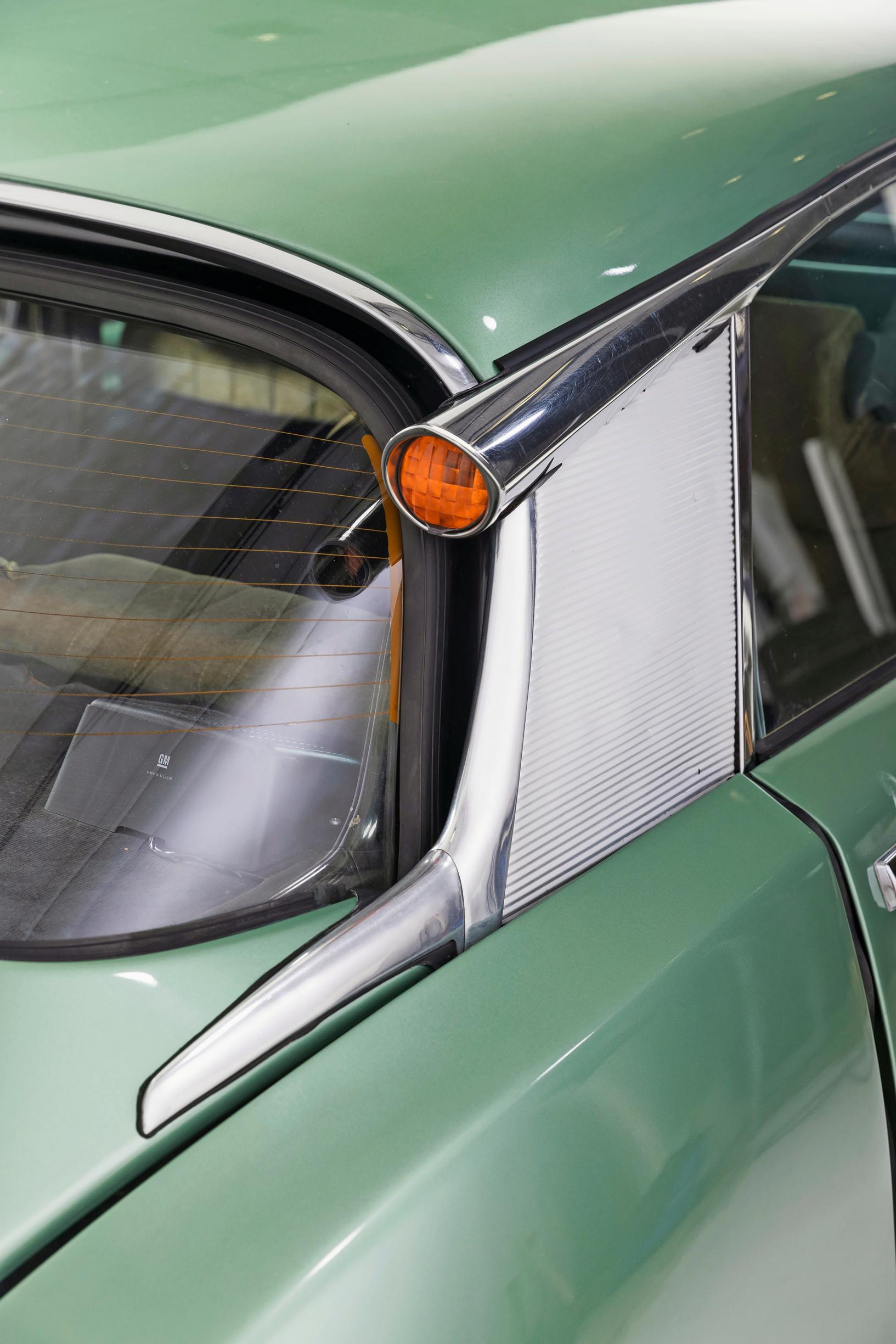 Citroën DS:n muotoilu oli vuonna 1955 hätkähdyttävää.