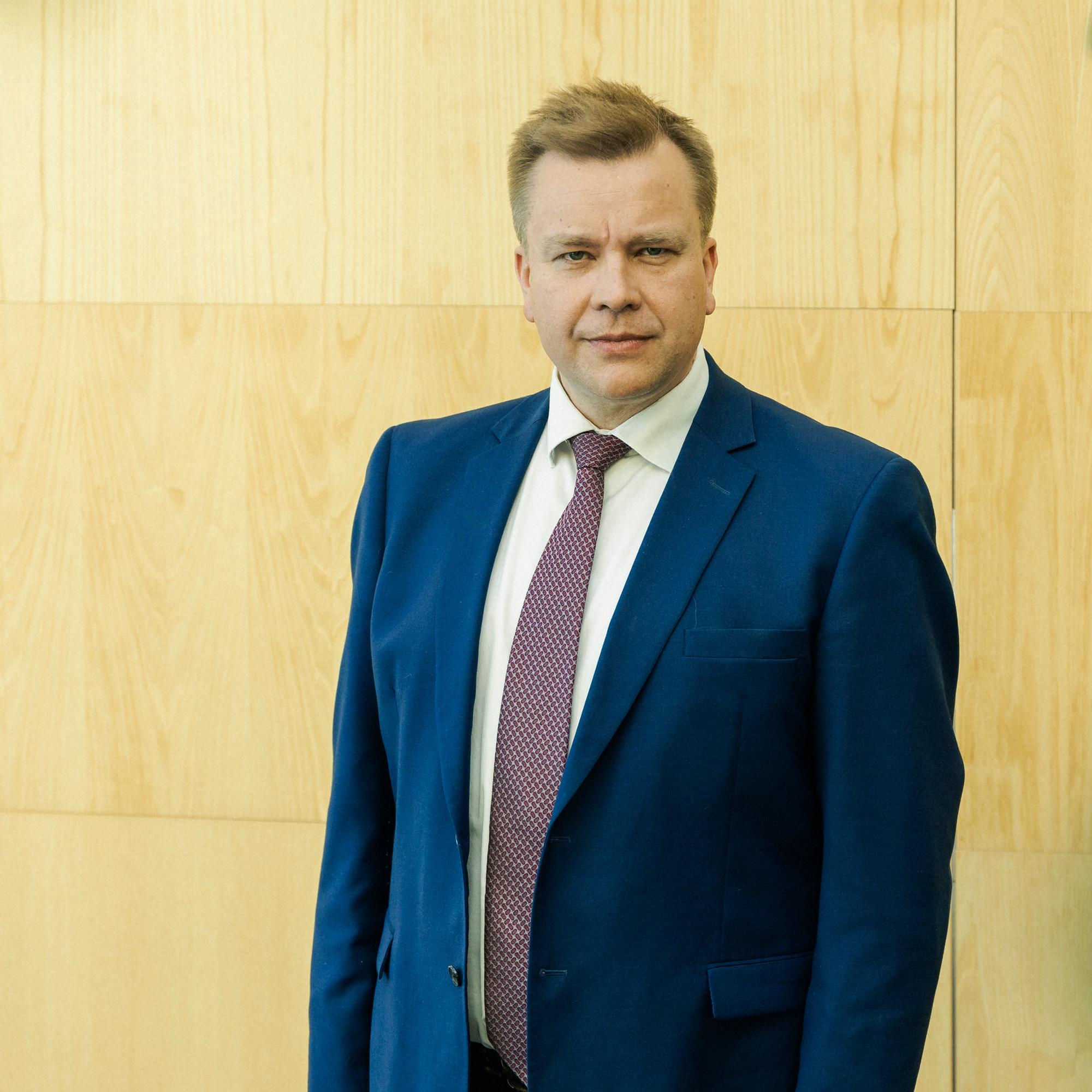 Antti Kaikkonen kertoi, ketkä lähtisivät ensimmäisenä Suomesta Nato-kumppania puolustamaan – ”Tähänkin valmistautuminen alkaa” – Video