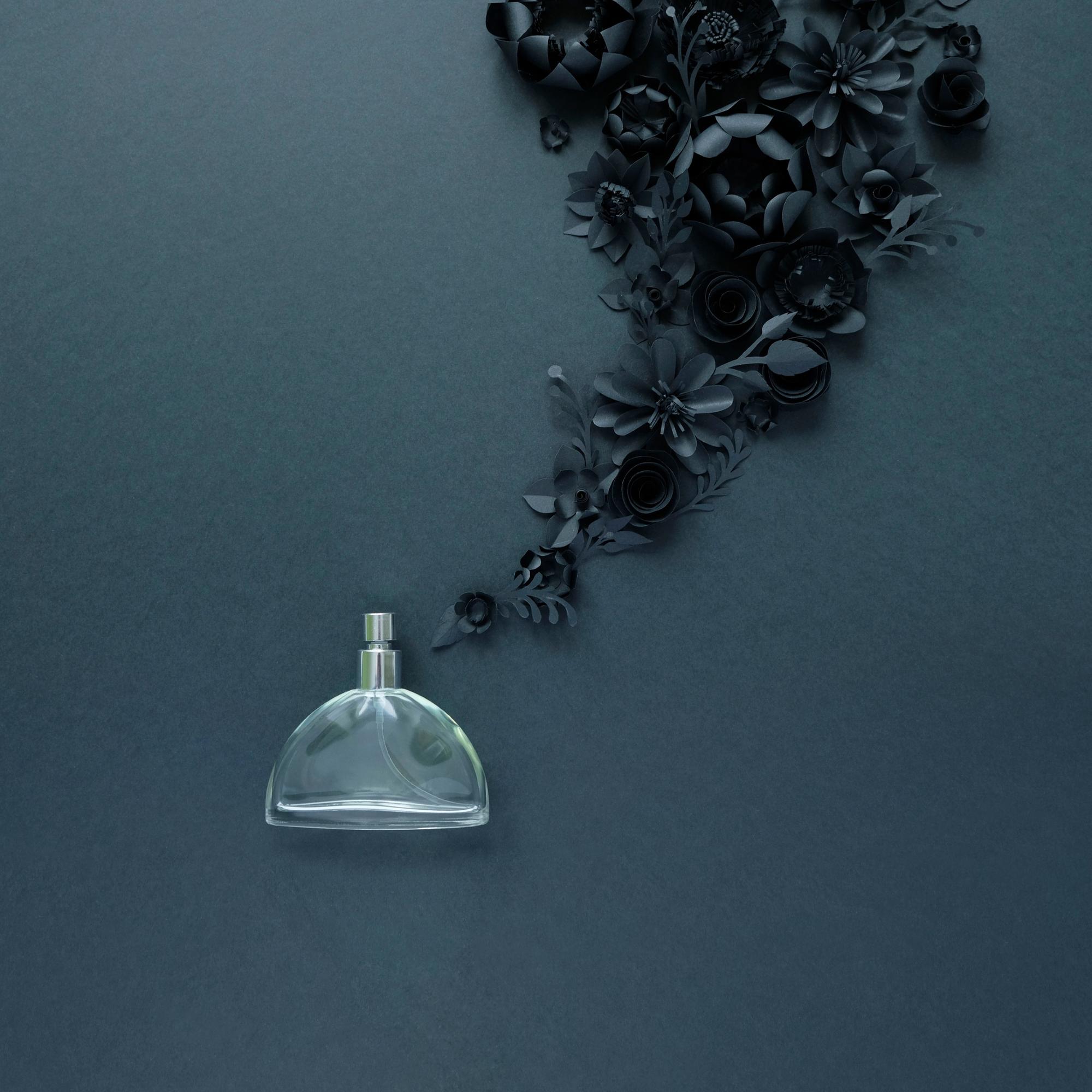 Paha olo tuoksuista? Lue, miten tuoksuherkkyydestä voi päästä eroon