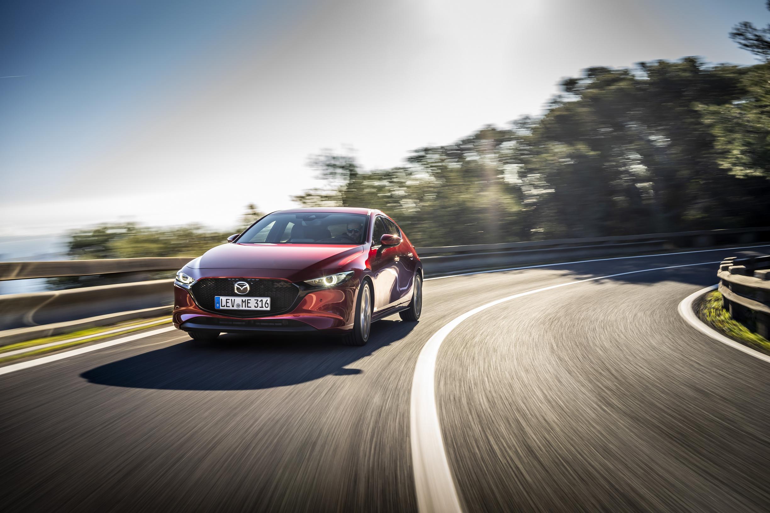 Mazdan uuden Skyactiv-X -moottorin myynti alkaa
