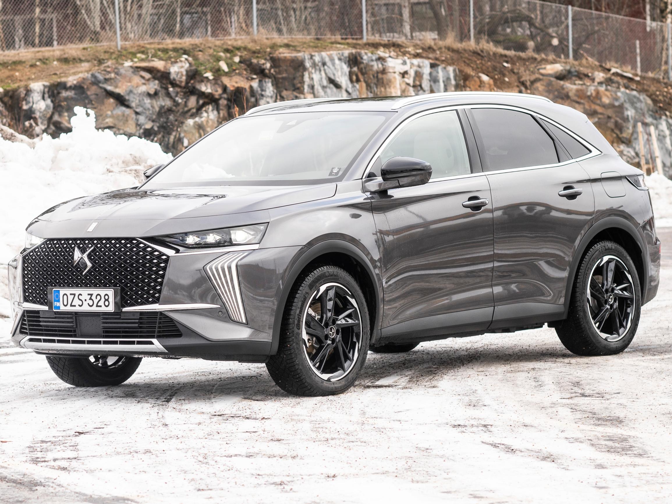 DS 7 E-Tense 300 – Neliveto lataushybridi, jolta olisi lupa odottaa enemmän – tässä hintaluokassa