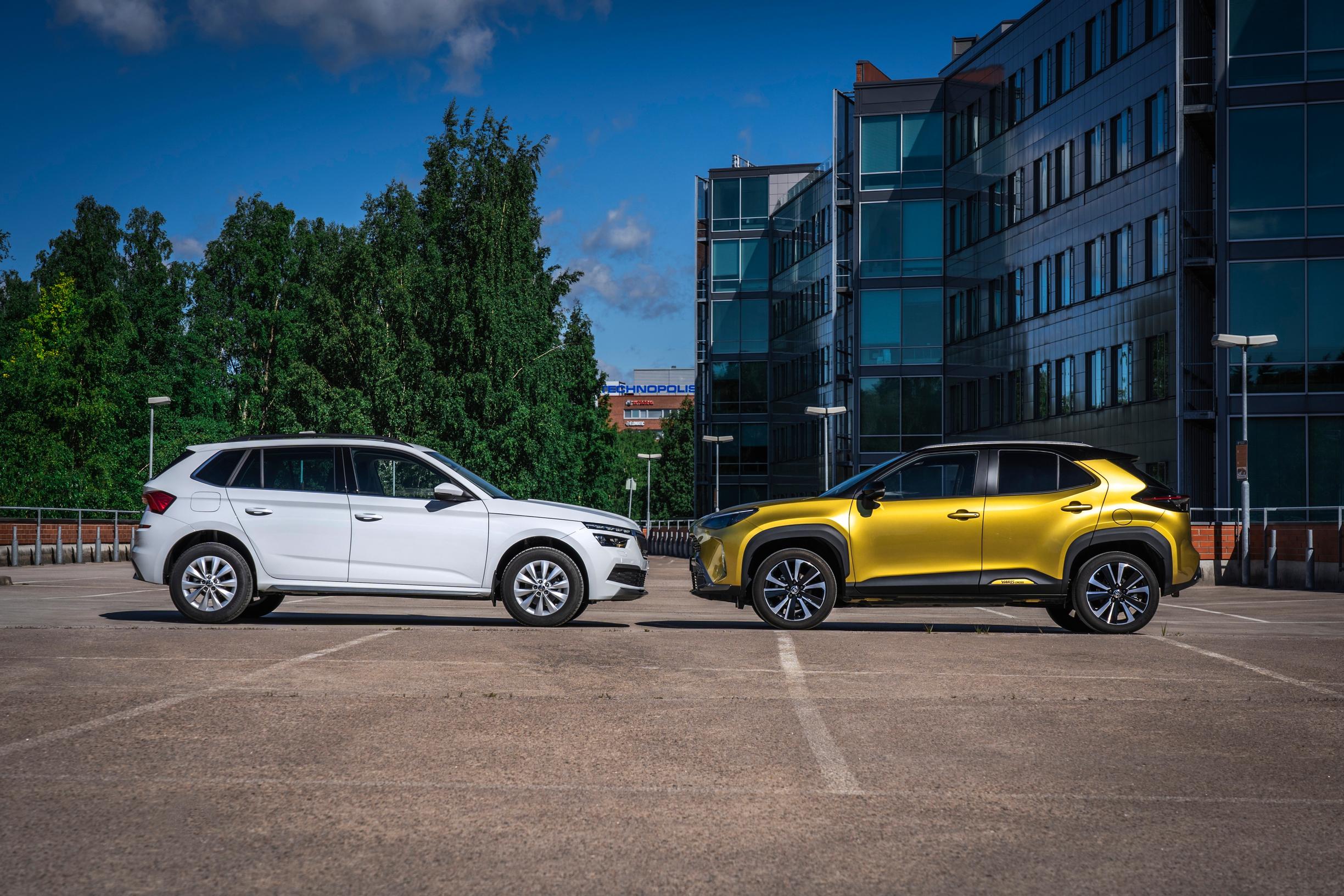 Skoda Kamiq Style 1.0 TSI 110 81 kW 7-vaiht. DSG ja Toyota Yaris cross 1.5 Hybrid AWD-i Premium