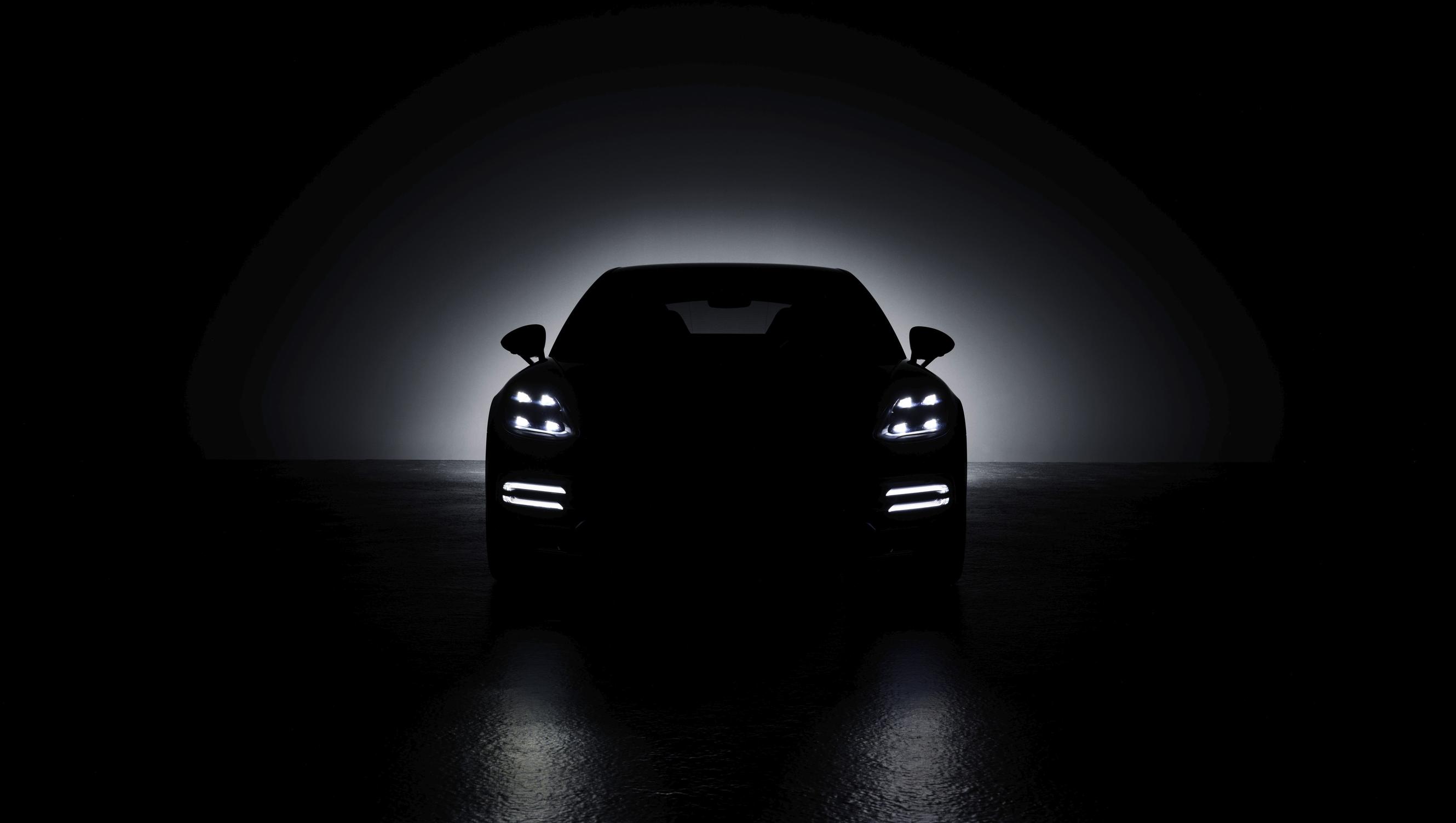 Katso tiiserikuva – Porsche julkistaa uuden Panameran tänään livenä klo 16 Suomen aikaa