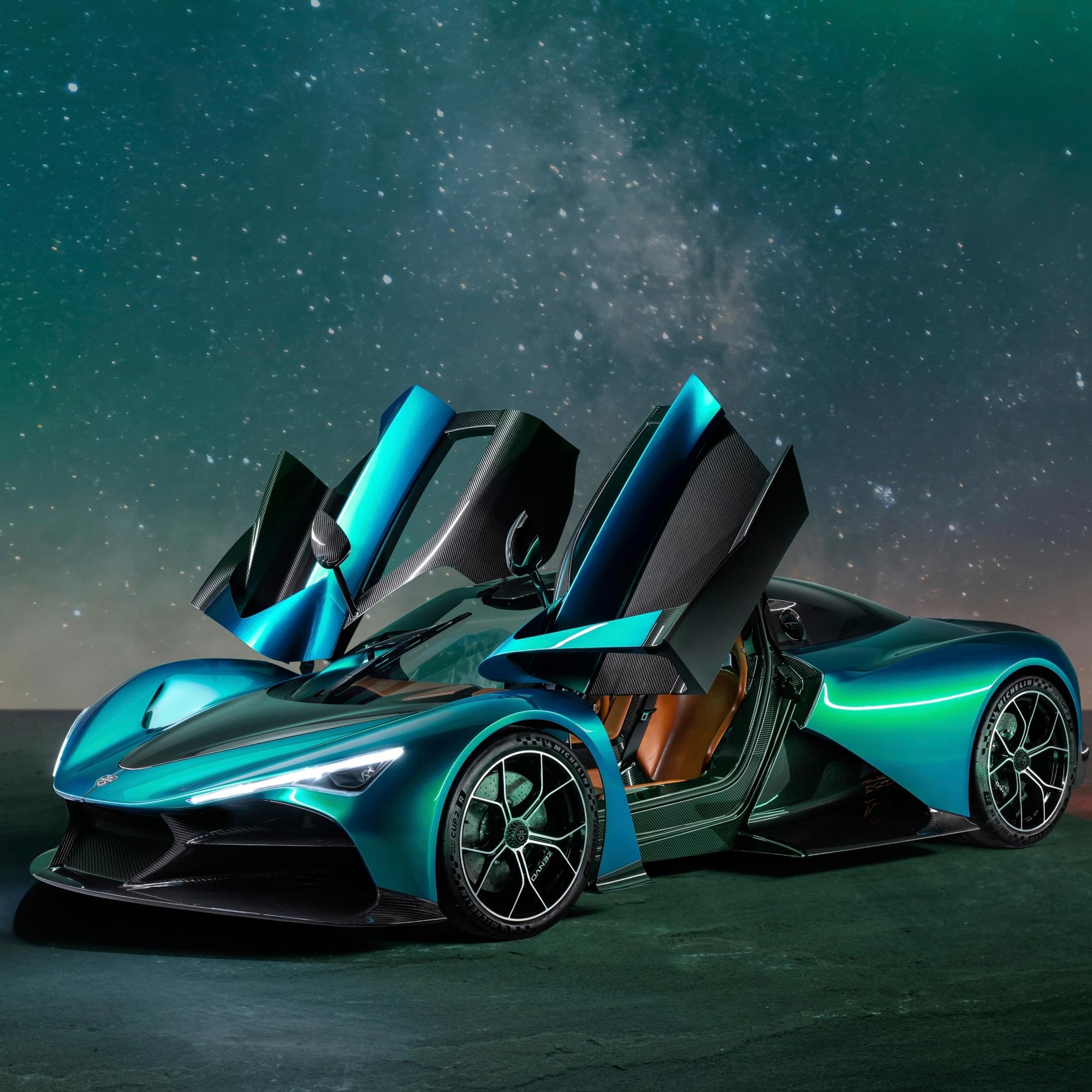 V12-moottoriset superautot ovat taas kuuminta hottia – toki hybridillä höystettynä, kuten Zenvo Aurora, jonka moottoria on kutsuttu Thorin vasaraksi