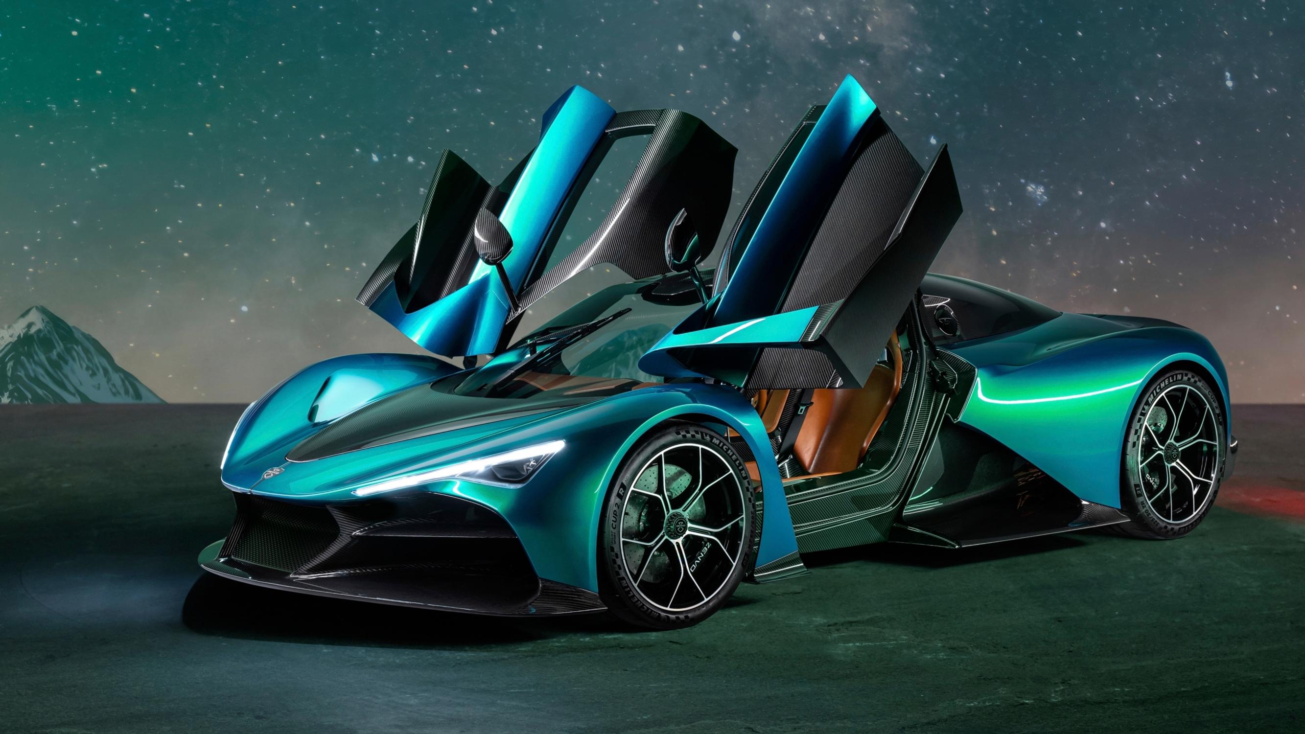 V12-moottoriset superautot ovat taas kuuminta hottia – toki hybridillä höystettynä, kuten Zenvo Aurora, jonka moottoria on kutsuttu Thorin vasaraksi