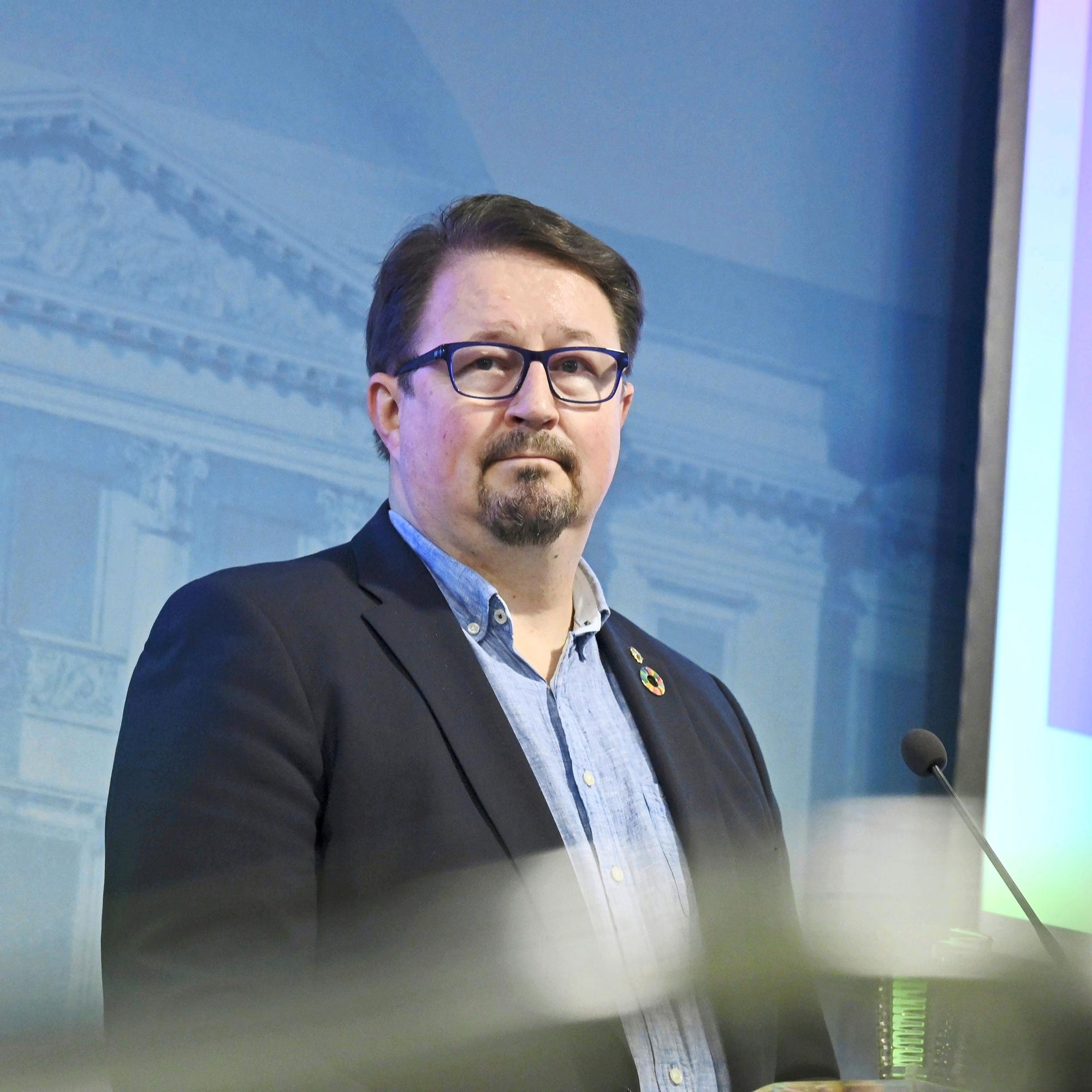 THL:n Mika Salminen: Rokotettu voi viettää joulua rauhallisin mielin – vaikka tartunnan saisi, vakavan taudin riski on pieni