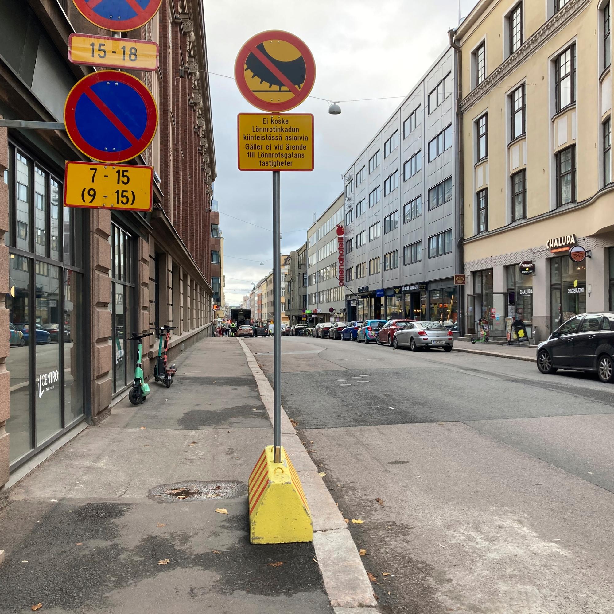 Helsingin nastarengaskielto täynnä ongelmia: Voi heikentää turvallisuutta ja lisätä hiekotusta – Autoliiton mukaan säästö vähäinen