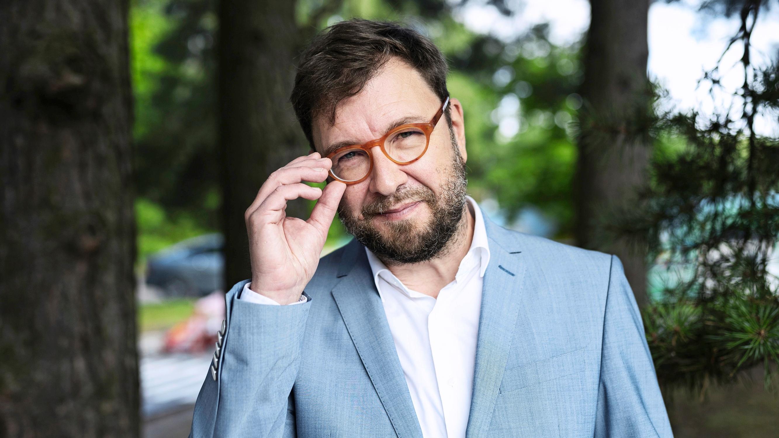 Ministeri Timo Harakka: ”Tässä iässä niskat ovat jo niin jäykät, ettei pää käänny menneeseen – Päättäjän todellisia toimeksiantajia ovat tulevat sukupolvet”