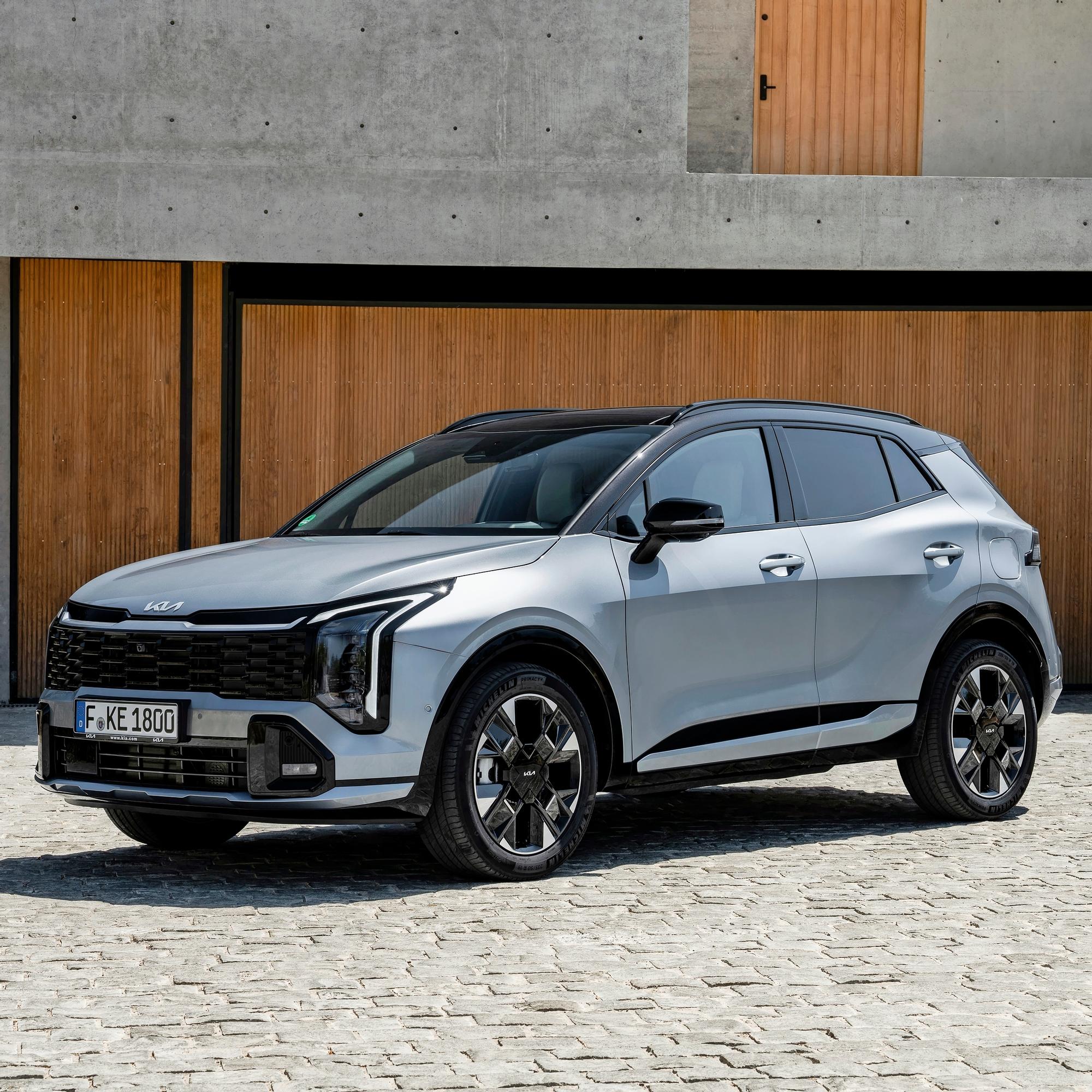 Uudistunut Kia Sportage tuo lisää tehoa hybrideihin – Alle 30 000 euron sähkökatumaasturi MG S5 haastaa kilpailijat