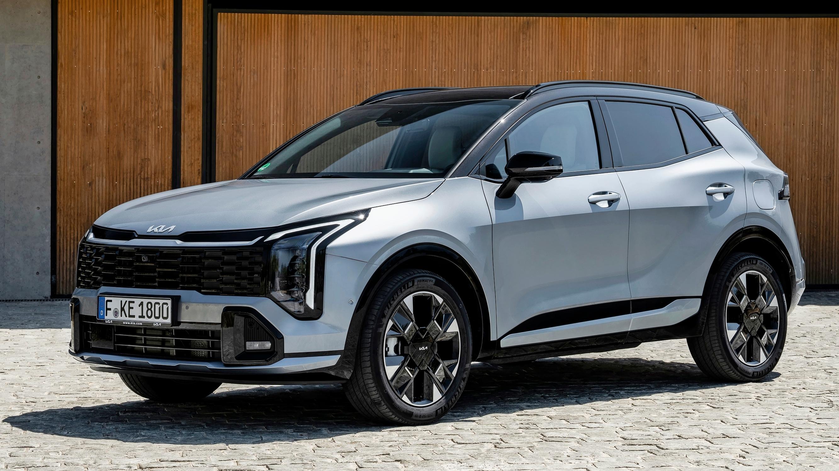 Uudistunut Kia Sportage tuo lisää tehoa hybrideihin – Alle 30 000 euron sähkökatumaasturi MG S5 haastaa kilpailijat
