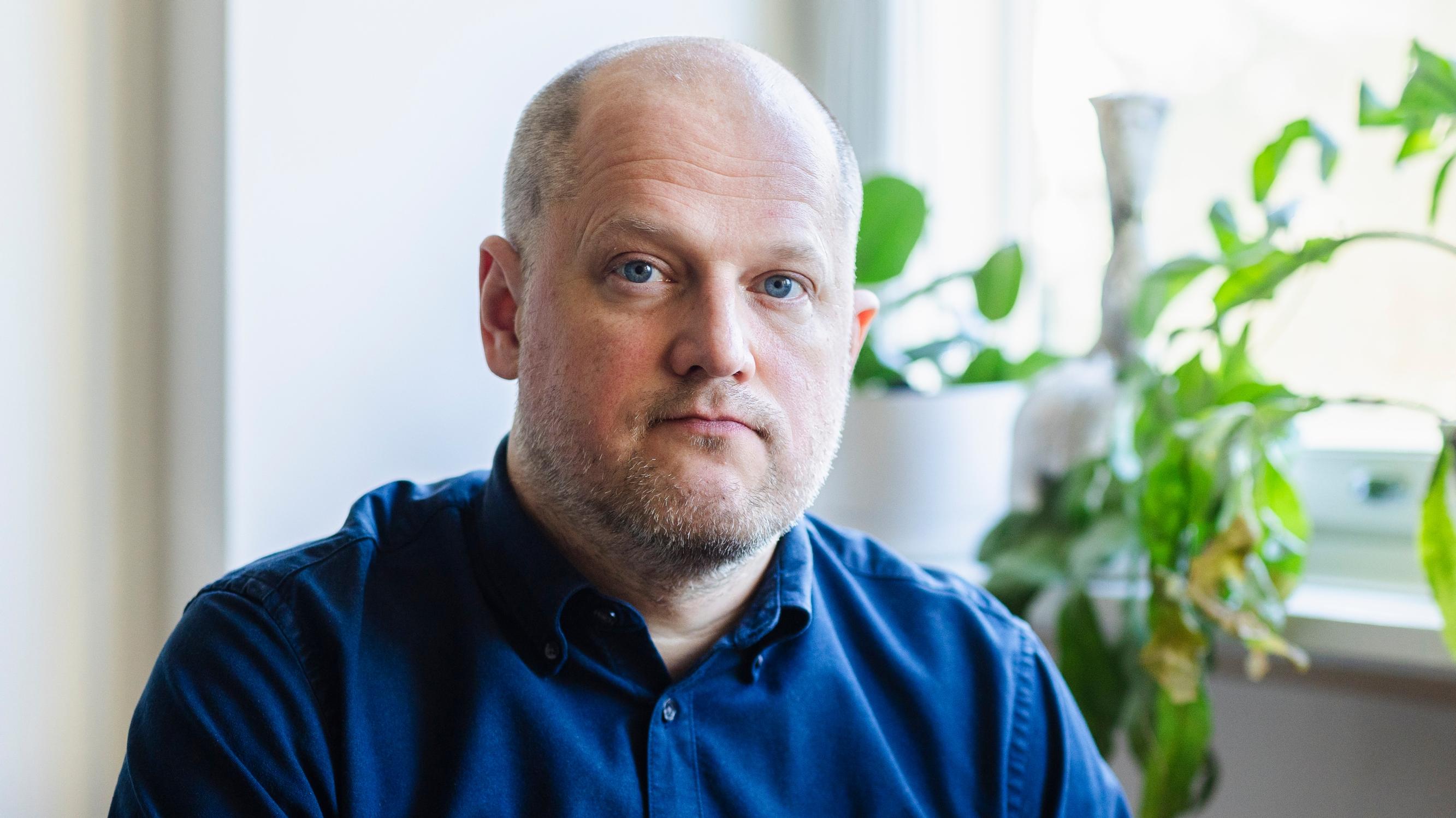 Tuntuu taas, että olemme jonkin uuden kynnyksellä – tällä kertaa se ei ole toiveikas tunne
