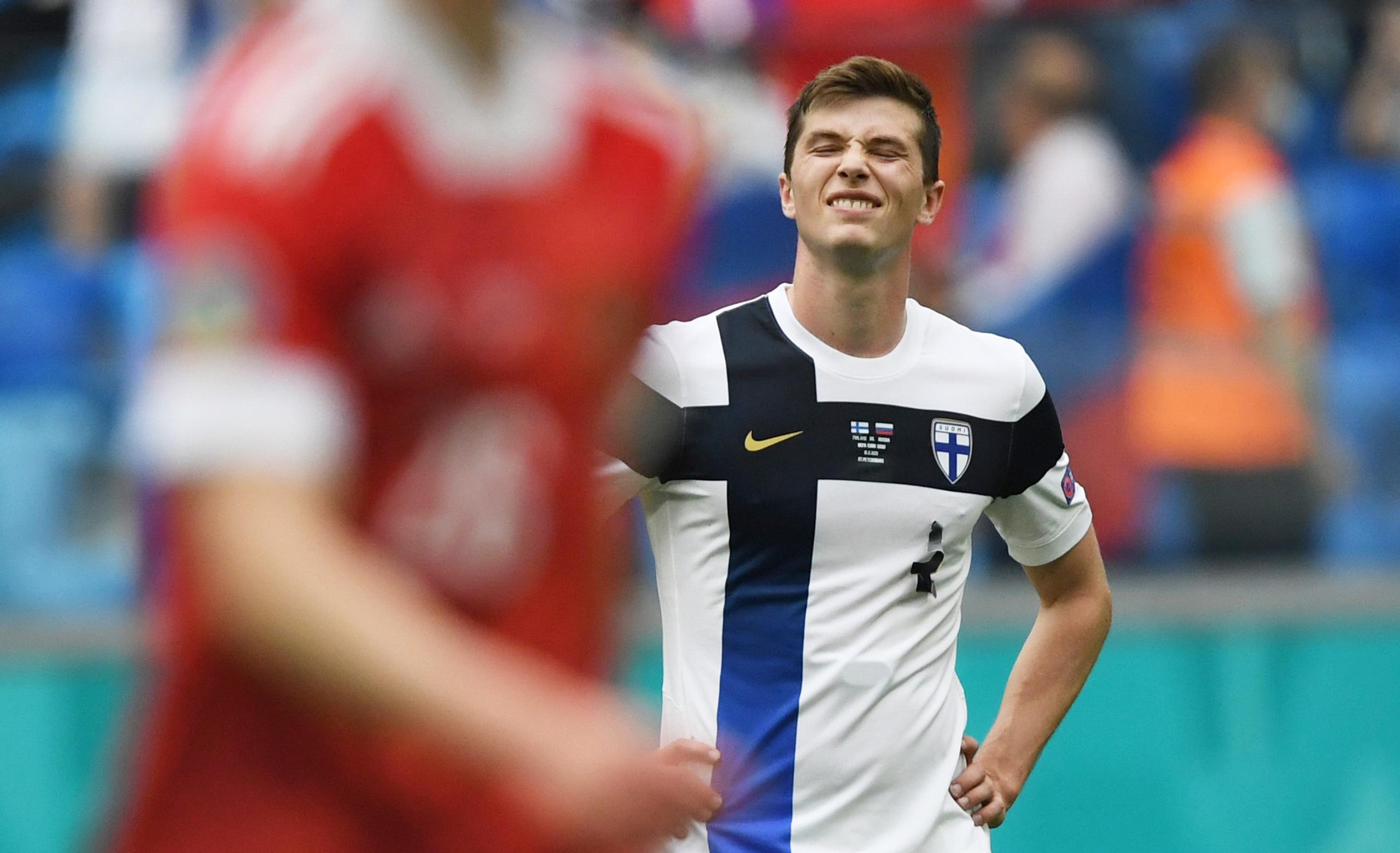 Daniel O’Shaughnessy eli jalkapallounelmaansa Huuhkajissa ja Saksan kentillä, kunnes loukkaantumishelvetti muuttui painajaismaiseksi
