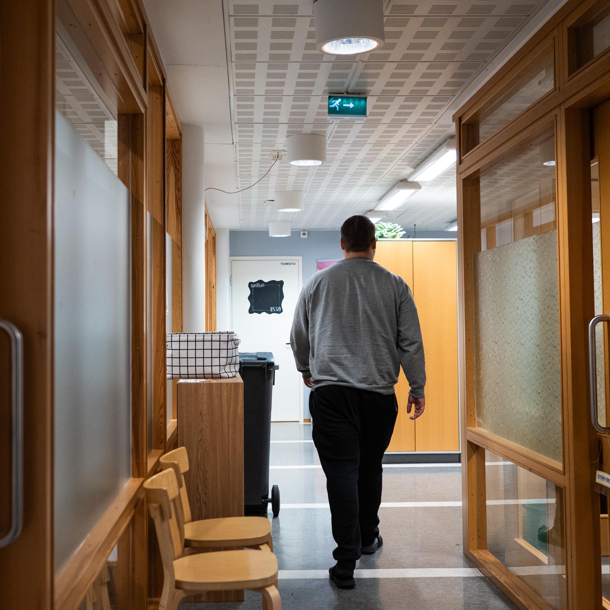 Porilainen Roope mietti jo kuolemaa – Apu löytyi Klubitalosta, mutta nyt mielenterveysjärjestöjen toiminta on vaarassa hallituksen leikkausten vuoksi