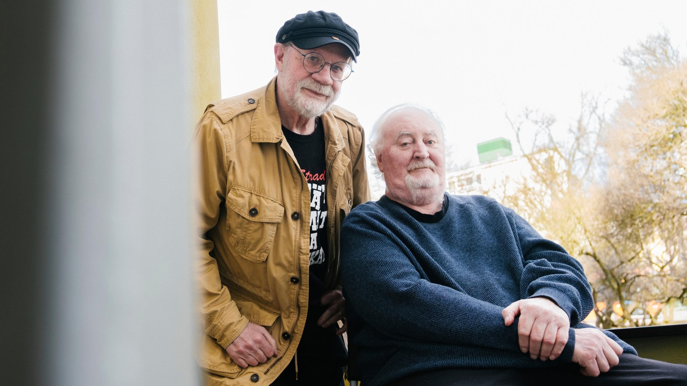 Tankki täyteen, Reinikainen, Sisko ja sen veli... Neil Hardwick ja Jussi Tuominen loivat legendaarisia komediasarjoja – ja nyt he tapaavat pitkästä aikaa  