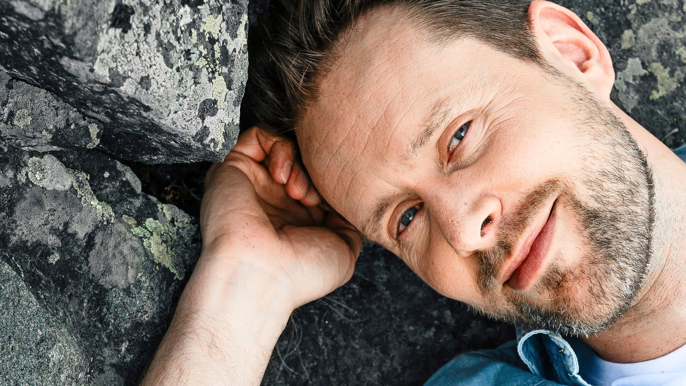 Waltteri Torikka uskoo,  että olisi ”paskempi tyyppi” ilman lapsia – ”Perhe ja lapset palauttavat minut maan pinnalle”