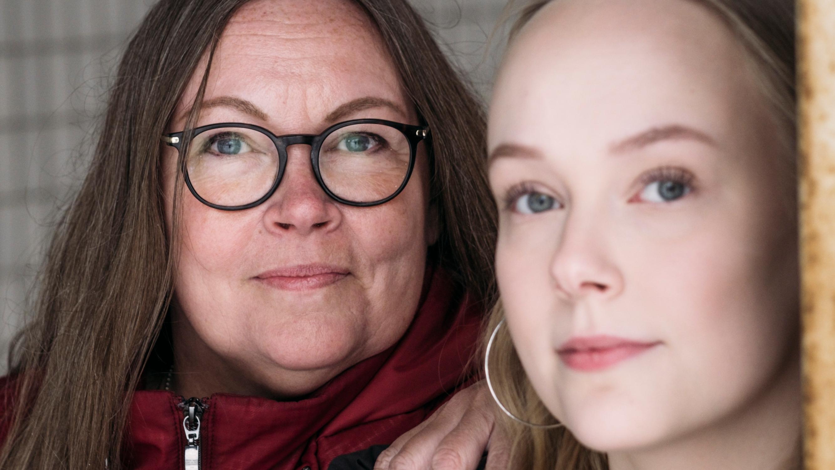 Äiti ja tytär saivat ADHD-diagnoosit peräkkäin – ”Olen aina tuntenut itseni ulkopuoliseksi ja jotenkin tyhmäksi”
