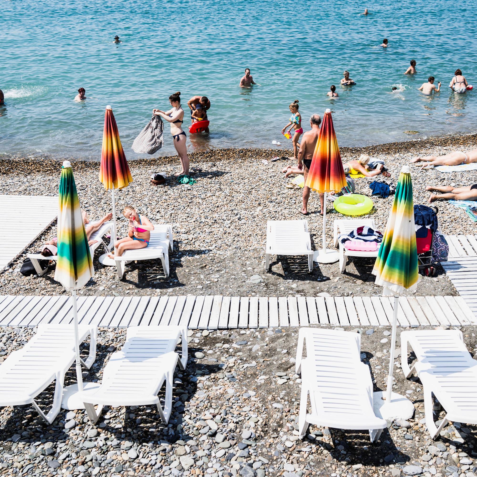 Venäläisten Schengen-viisumit: Suomesta tuli portti Eurooppaan, kun EU:lta puuttuu yhteinen linja – Nousussa Mustanmeren naapurimatkailu