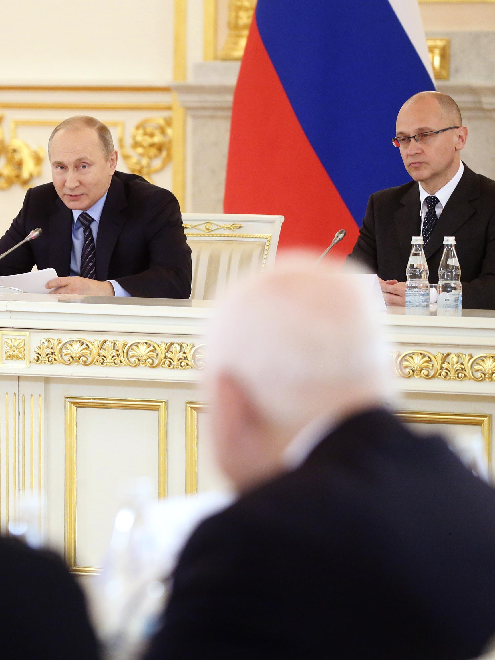 Putinin perintöprinssi: Sergei Kirijenko on luonut nahkansa kuin Venäjä, kommunistista demokraatiksi ja Kremlin takapirusta miehitetyn Ukrainan käskynhaltijaksi