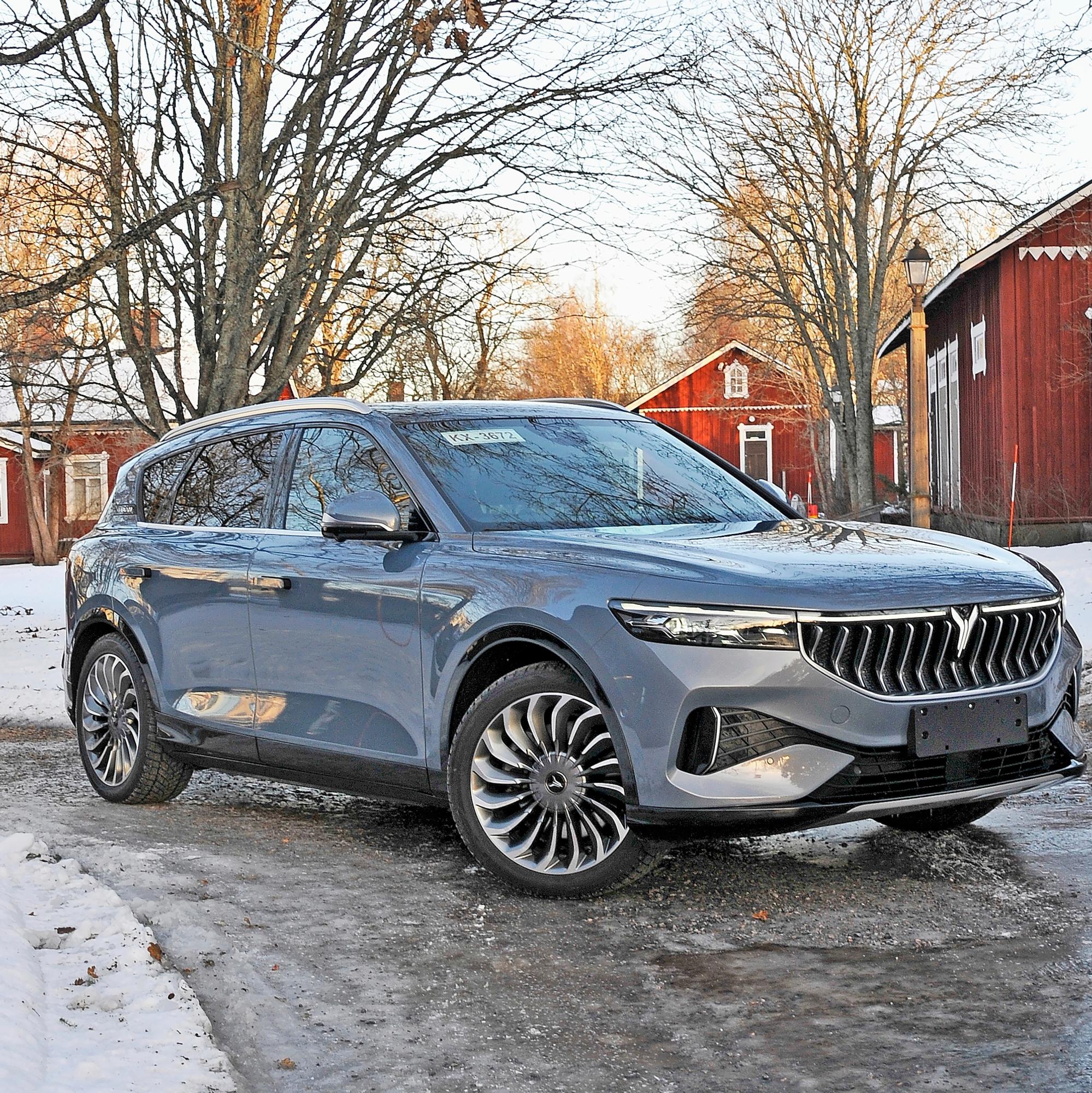 Uusi kiinalainen sähköauto Voyah Free tuli Suomeen – Näin se suoriutuu Suomen talvesta