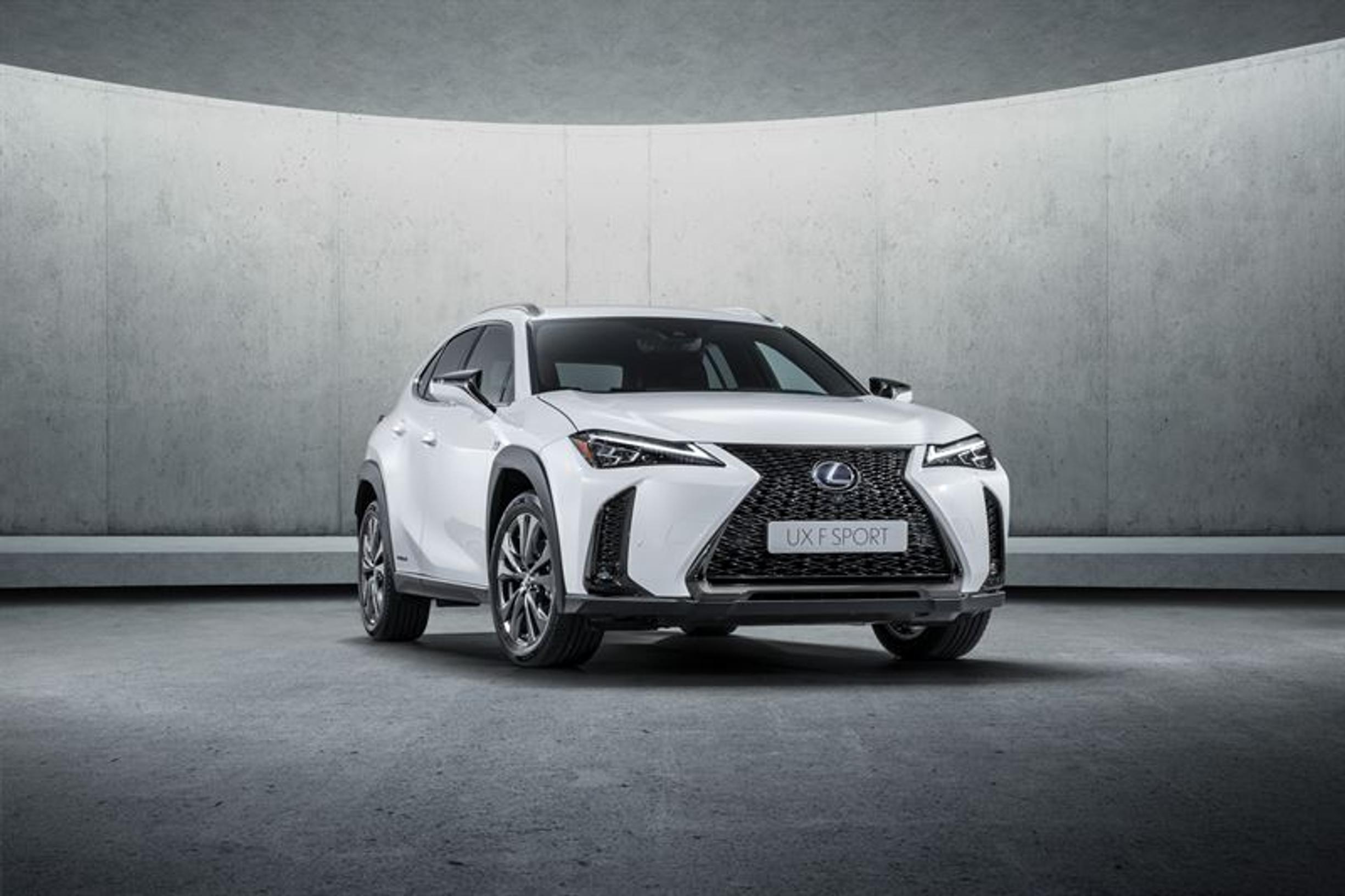 Lexus harkitsee suorituskykyisen F-brändinsä sähköistämistä
