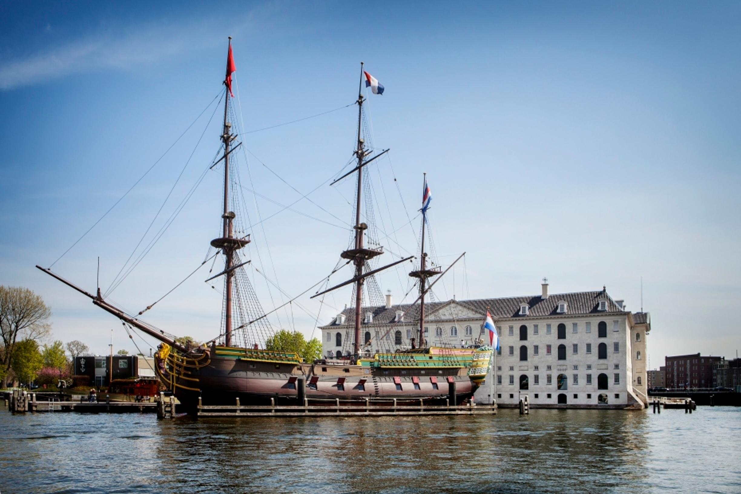Amsterdam - top 5 perhekohdetta