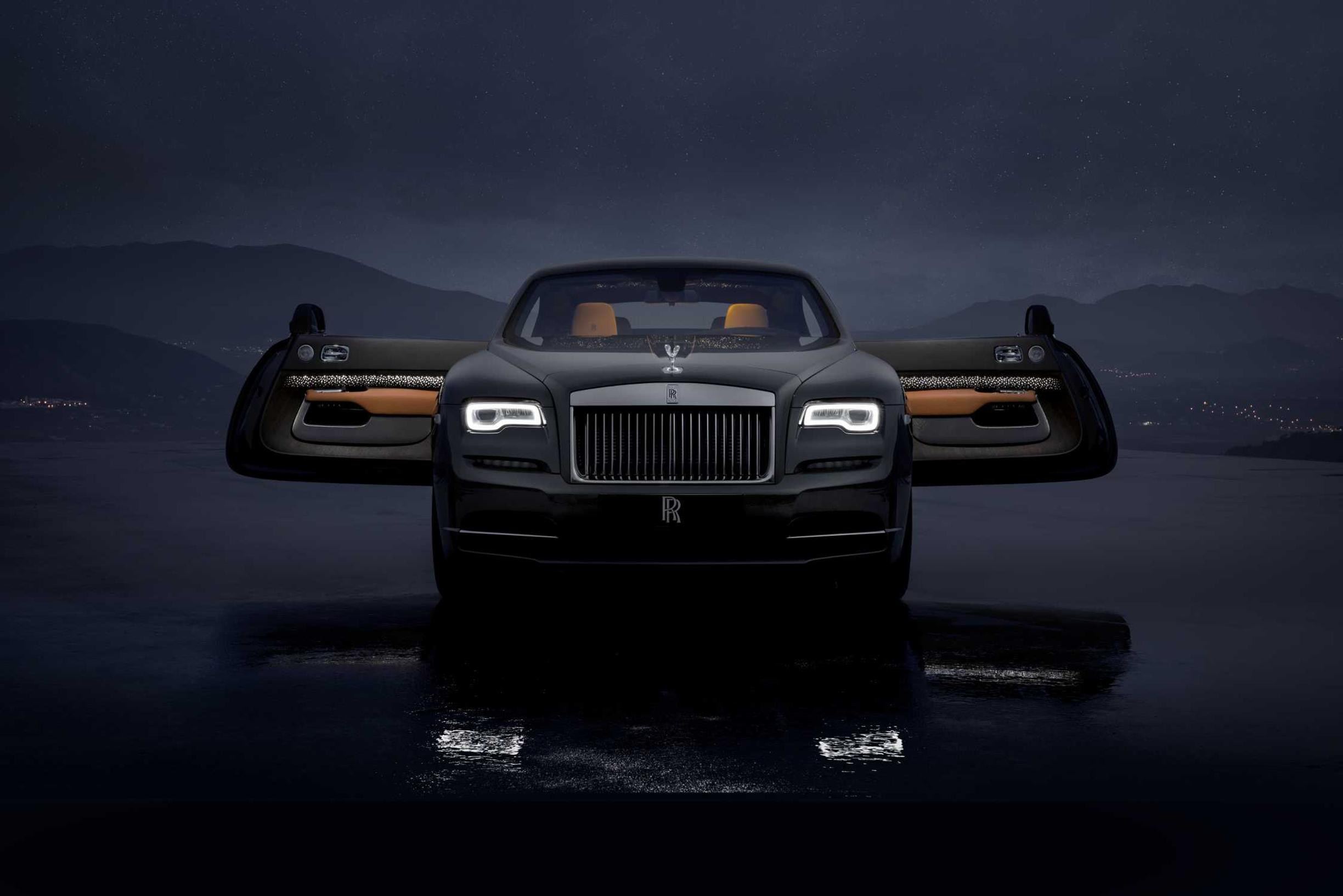 Katso kuvat - Rolls-Roycelta näyttävä Wraith Luminary Collection