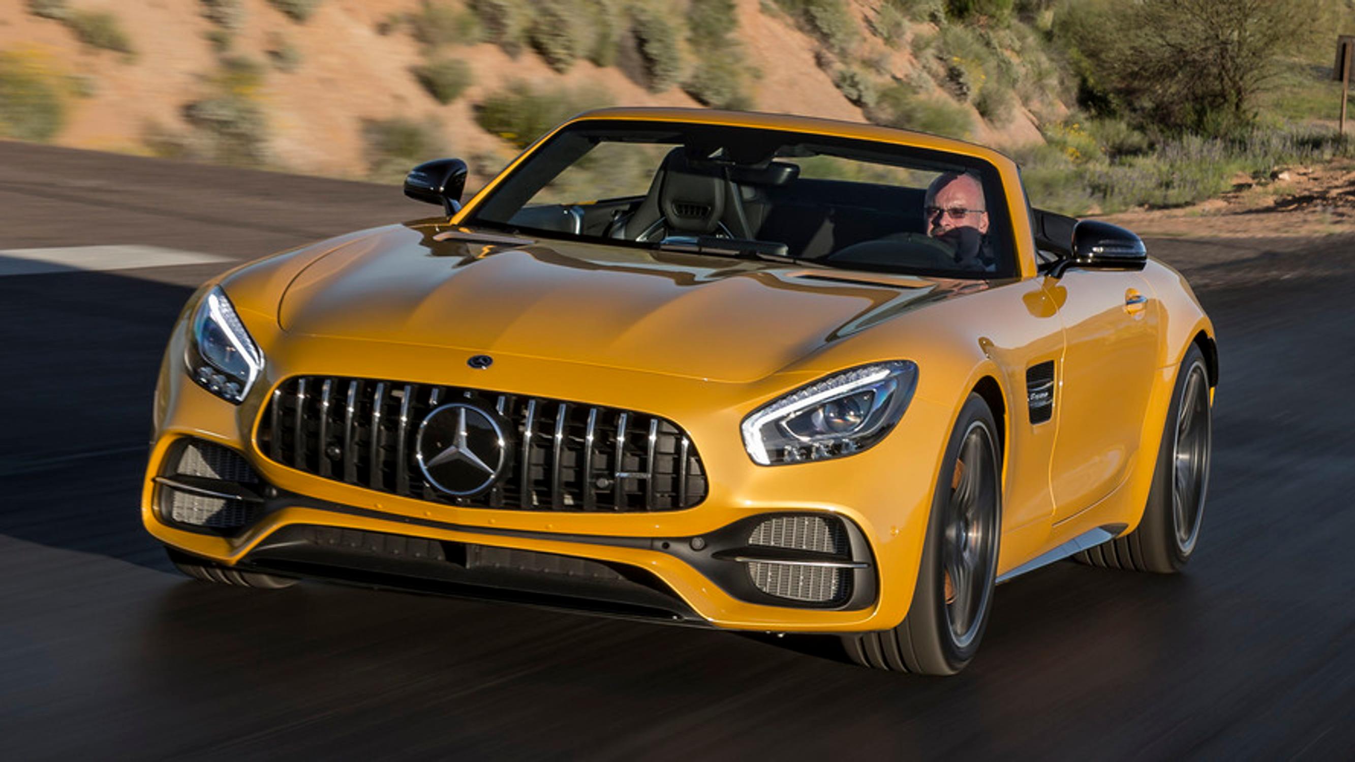 Katso kuvat: Mercedes-AMG:ltä uusi Roadster