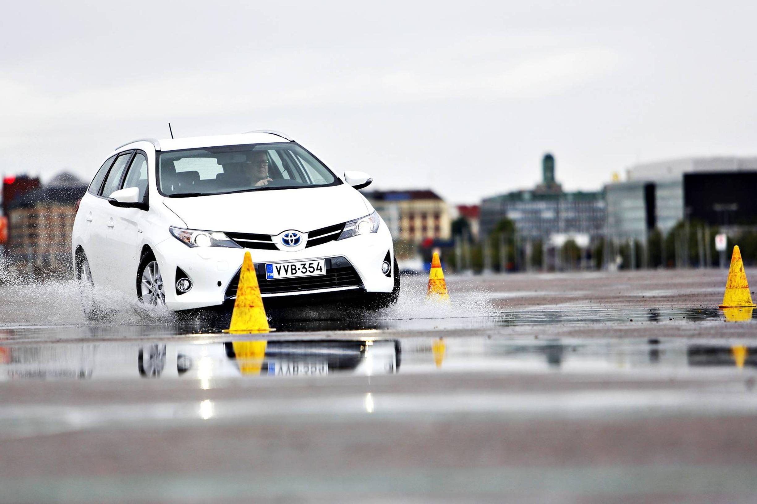Toyota teki Priuksen tappajan