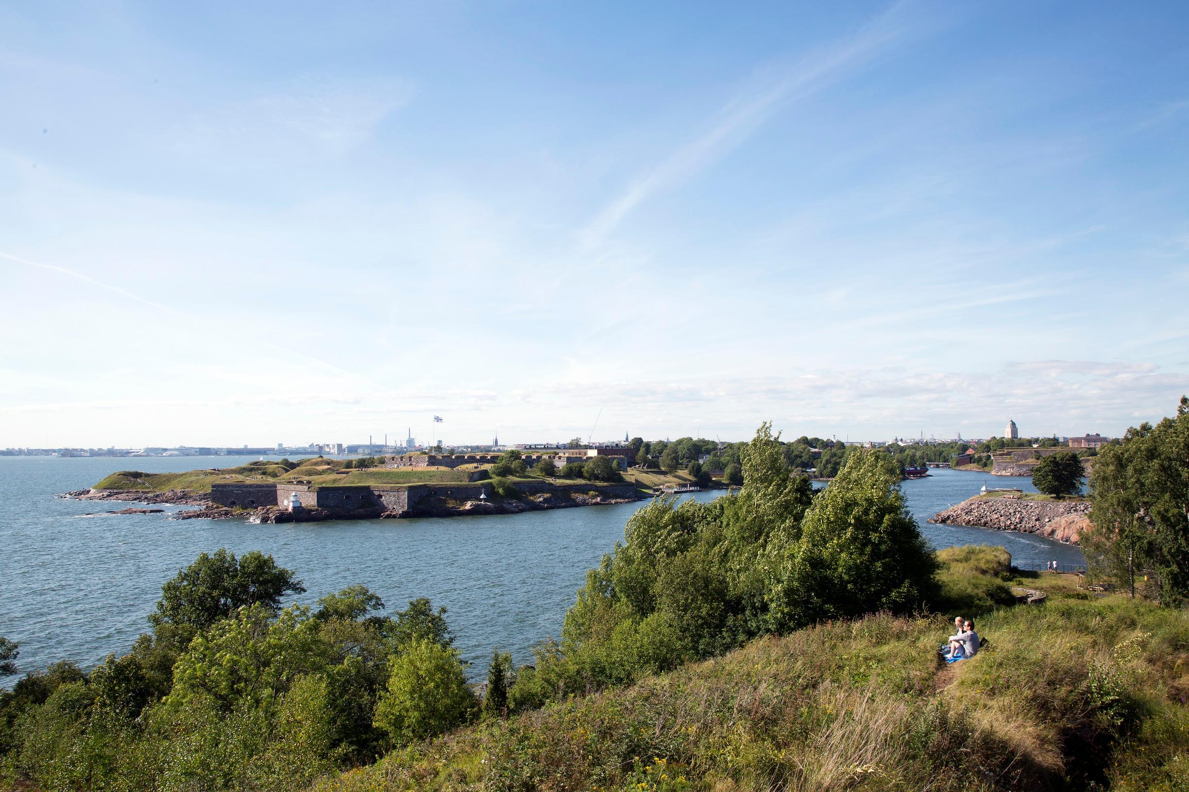 Helsingin saariopas: nähtävyydet, ravintolat, kahvilat, saunat ja retkikohteet