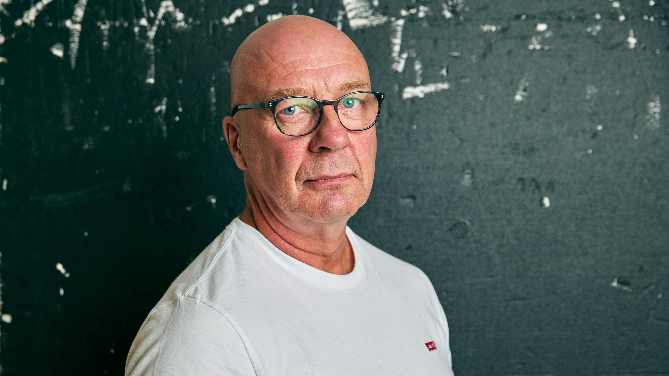 Ammattirikollisten maailma on väkivaltainen ja sisäinen kuri kovaa – Kuuntele podcast