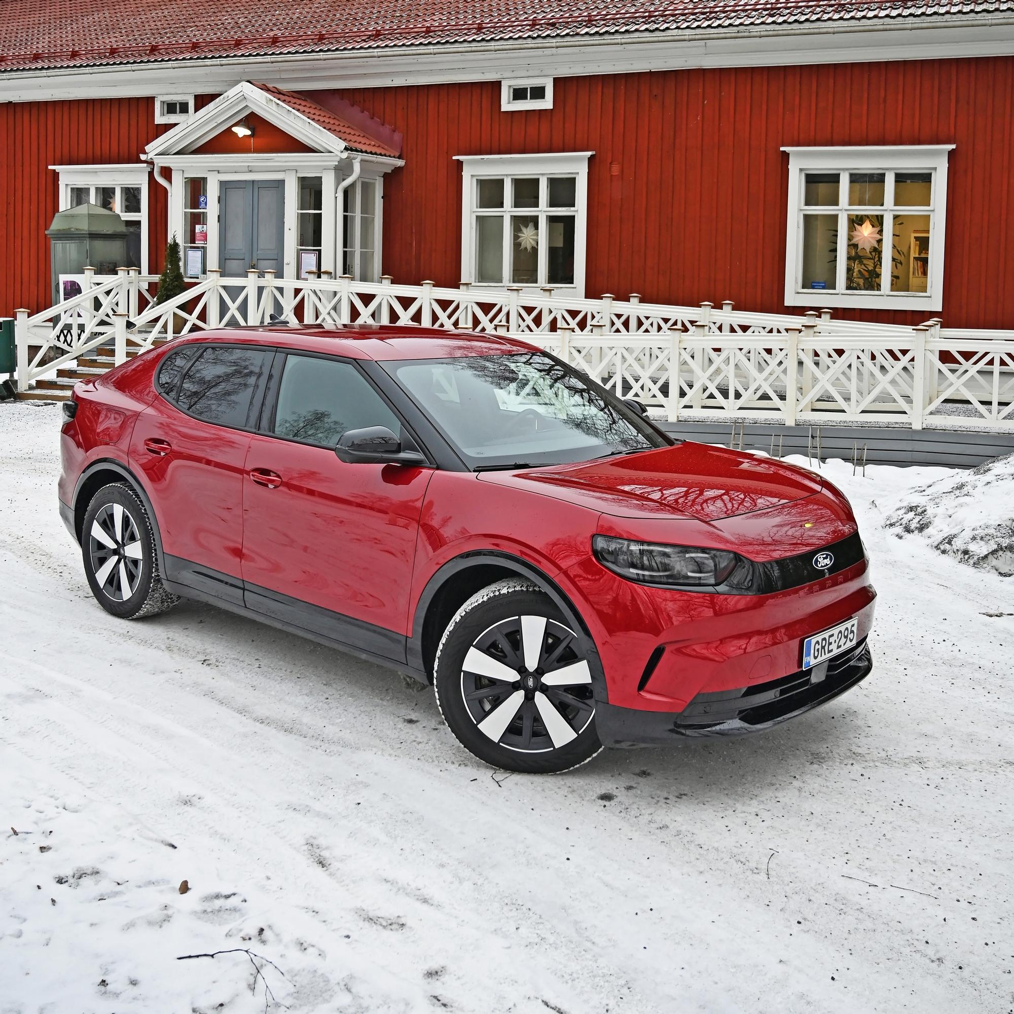 Ford Capri RWD Extended Range 77 kWh – Caprin comeback olisi ollut Fordille hieno tilaisuus, joka nyt hukattiin