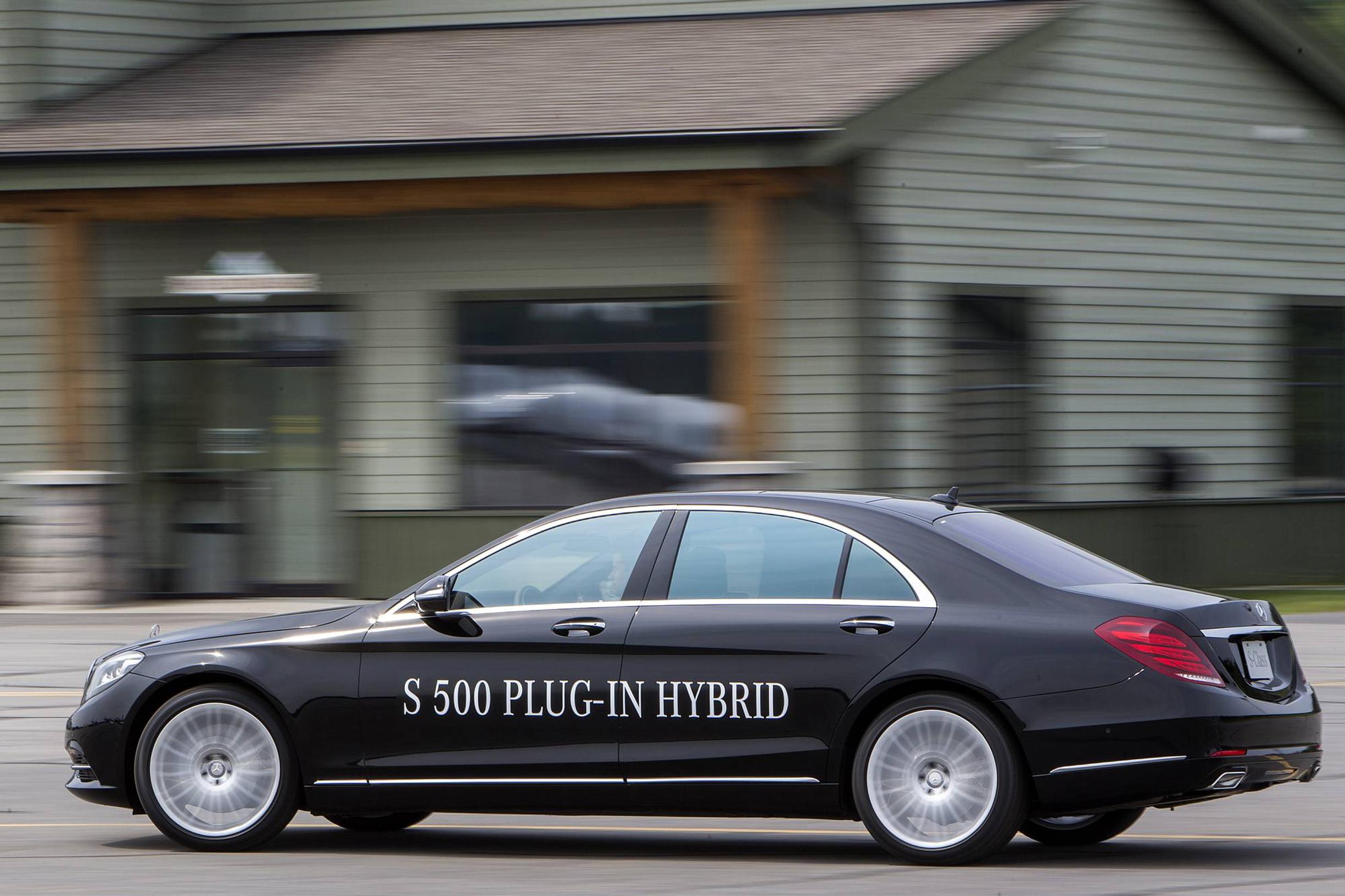 Mersu-pomon kanssa ajelulla S500-pistokehybridillä