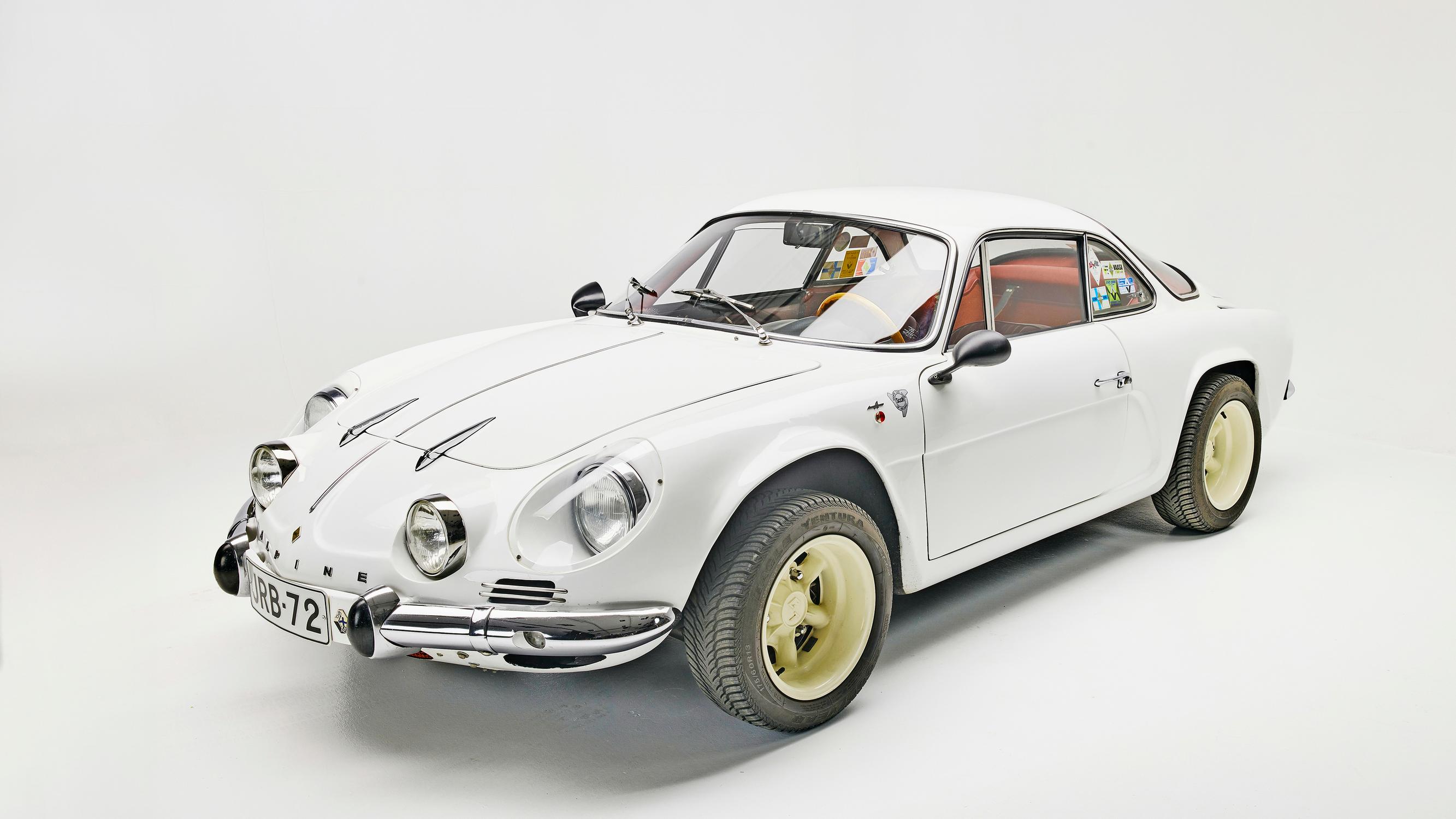 Renault Alpine A110 vm. 1977 – Kjell Lindroos sai unelma-autonsa, mutta se vaati salapoliisityötä ja taivuttelua