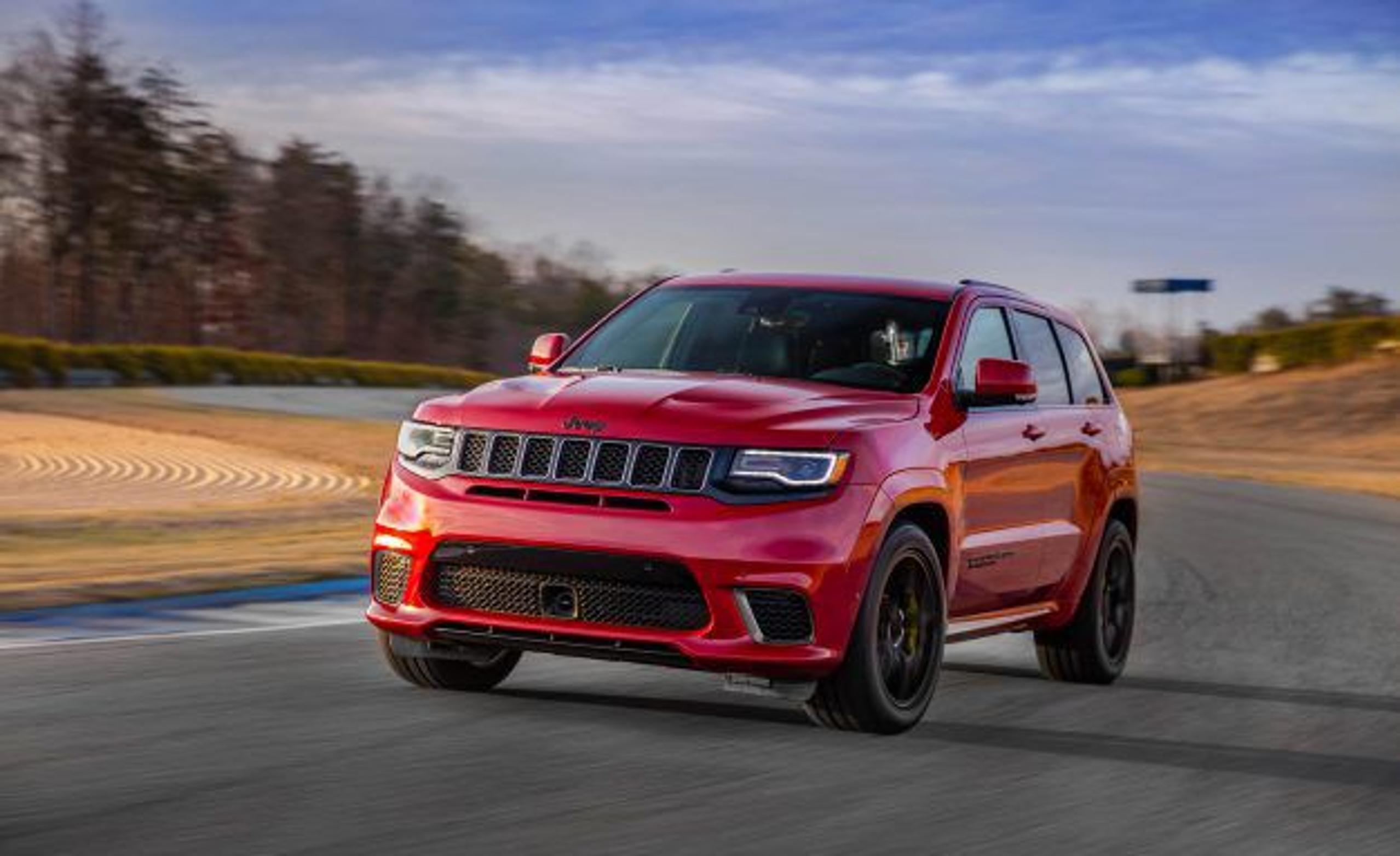 Hennessey viritti Jeep Cherokeen hurjaksi tykiksi - yli 1000 hevosvoimaa ja 2,3 sekunnissa nollasta sataan