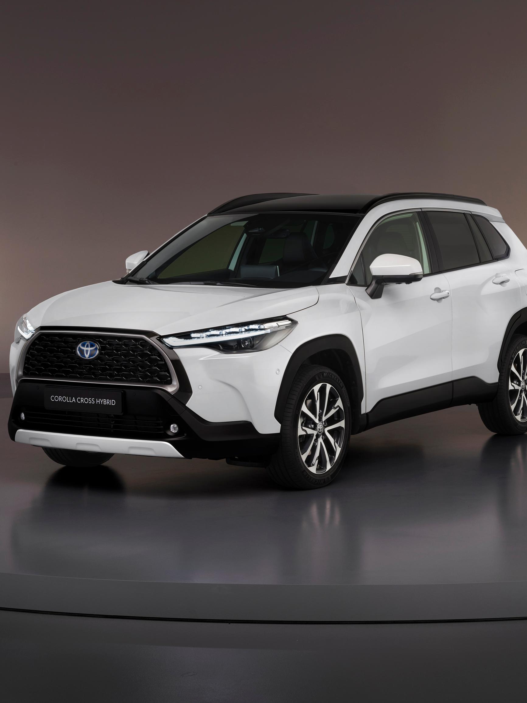 Toyota Corollan SUV-versio syksyllä Suomeen – räätälöity erityisesti eurooppalaiseen makuun 