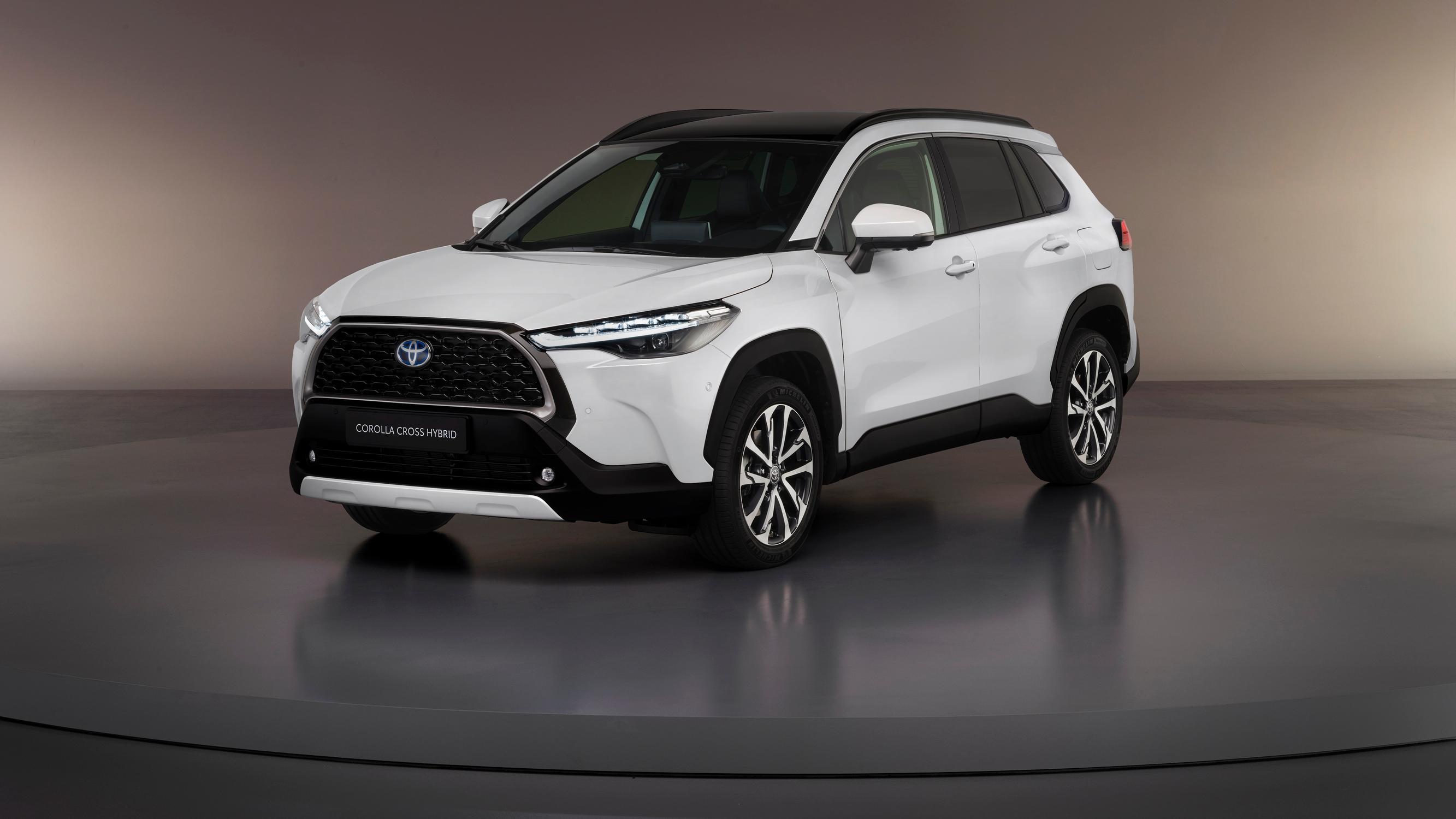 Toyota Corollan SUV-versio syksyllä Suomeen – räätälöity erityisesti eurooppalaiseen makuun 