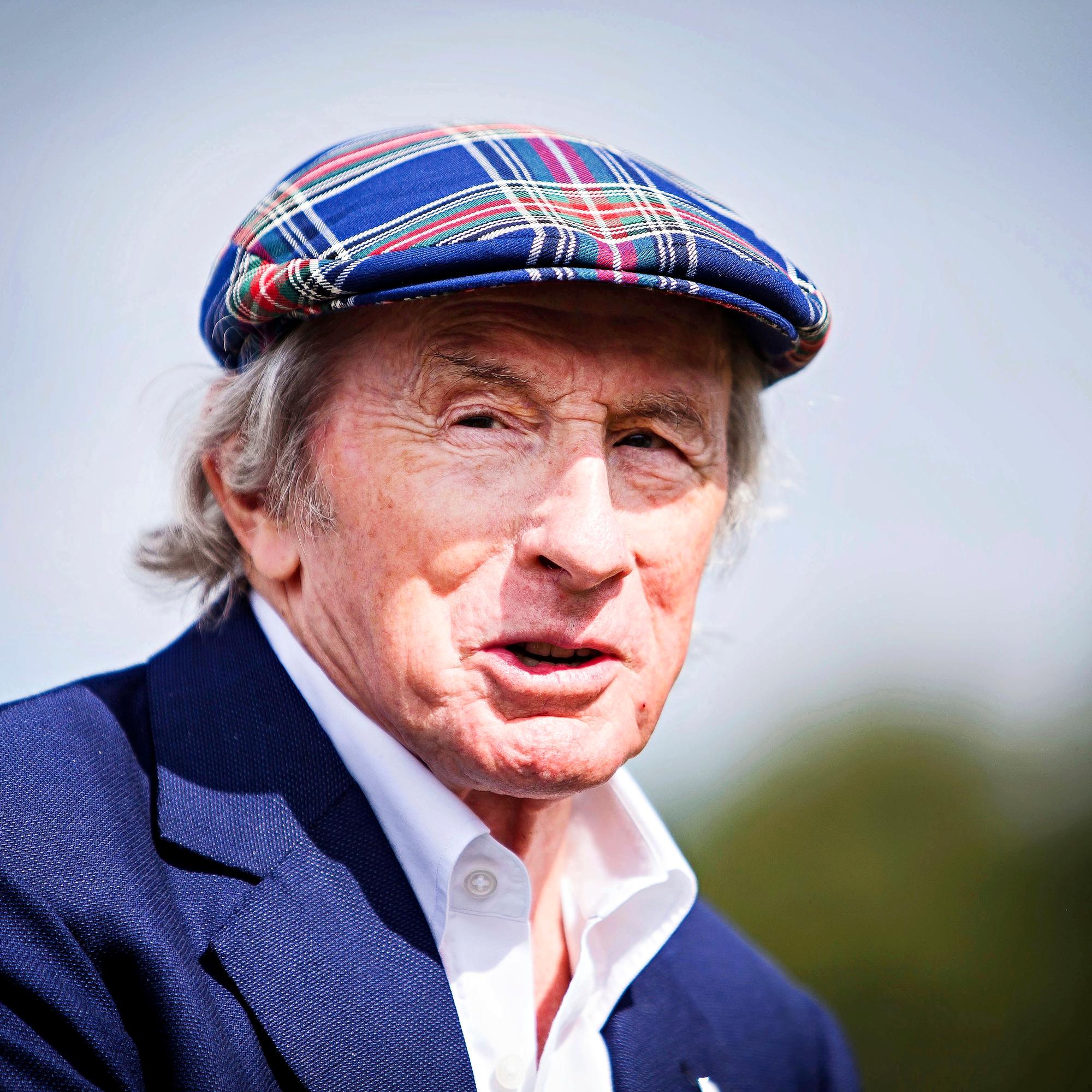 Sir Jackie Stewart oli Formuloiden turvallisuuden uranuurtaja: Olen nähnyt 57 ihmisen kuoleman 