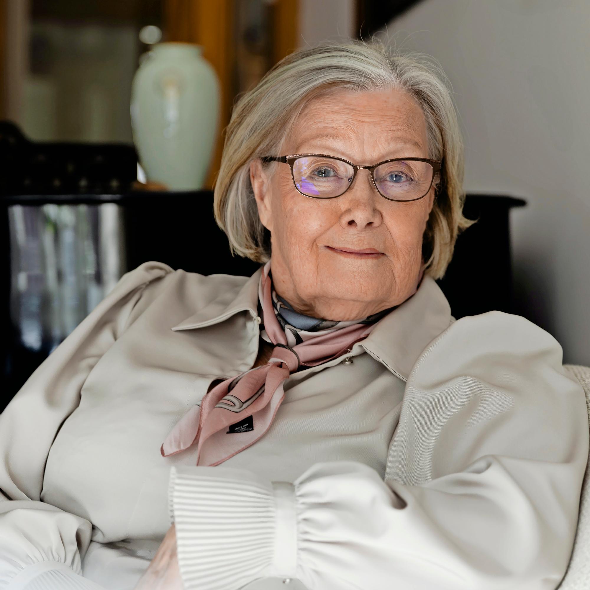 Eva-Riitta Siitonen pohtii muuttoa palvelutaloon: ”Minulla on nyt pieni elämä ja rakastan sitä”