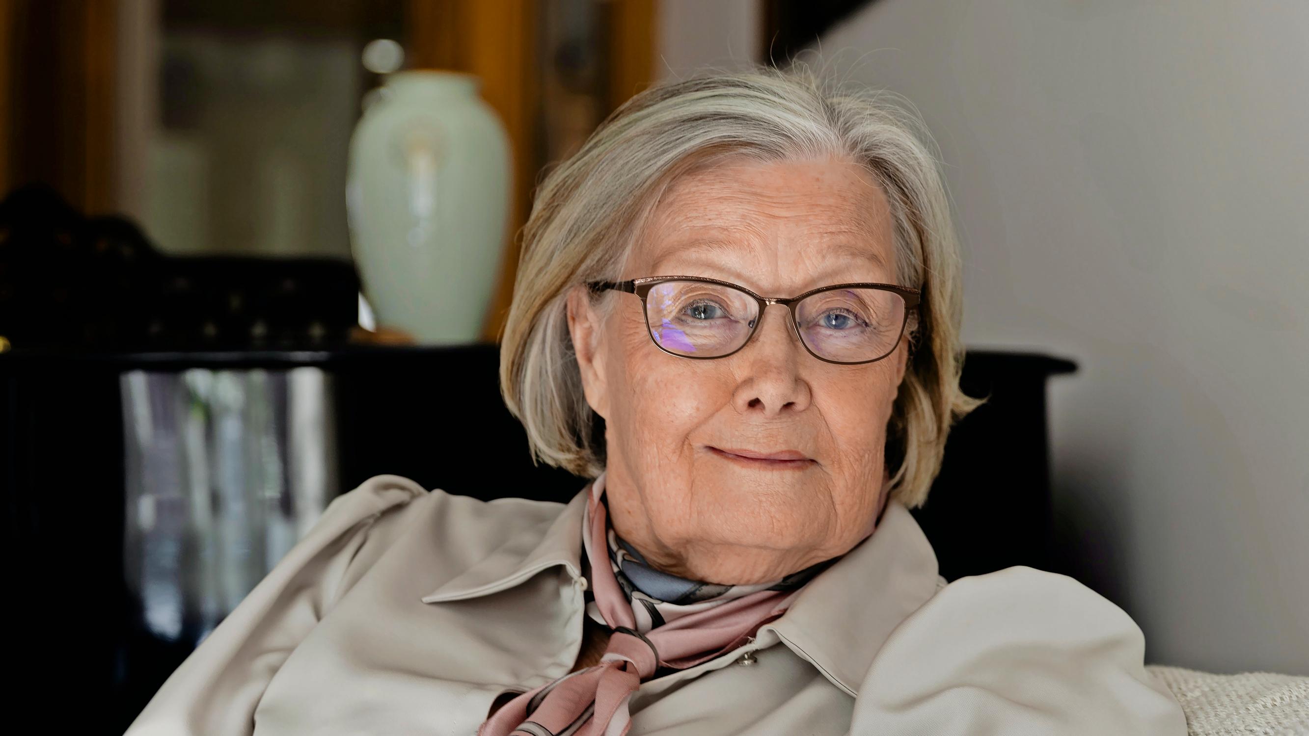 Eva-Riitta Siitonen pohtii muuttoa palvelutaloon: ”Minulla on nyt pieni elämä ja rakastan sitä”