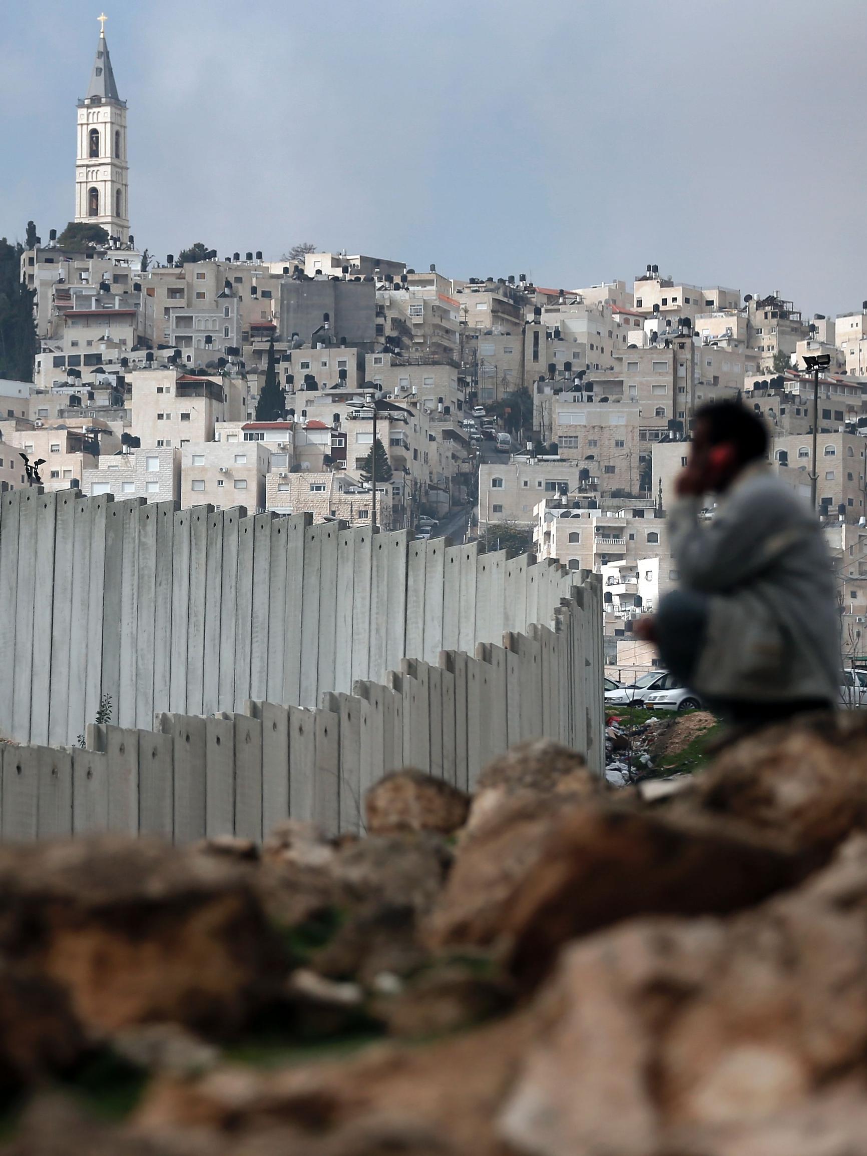 Voiko Palestiinan valtio joskus syntyä? Miksi kahden valtion ratkaisussa on outo ristiriita? Tutkija Timo R. Stewart avaa konfliktin kiistakysymykset