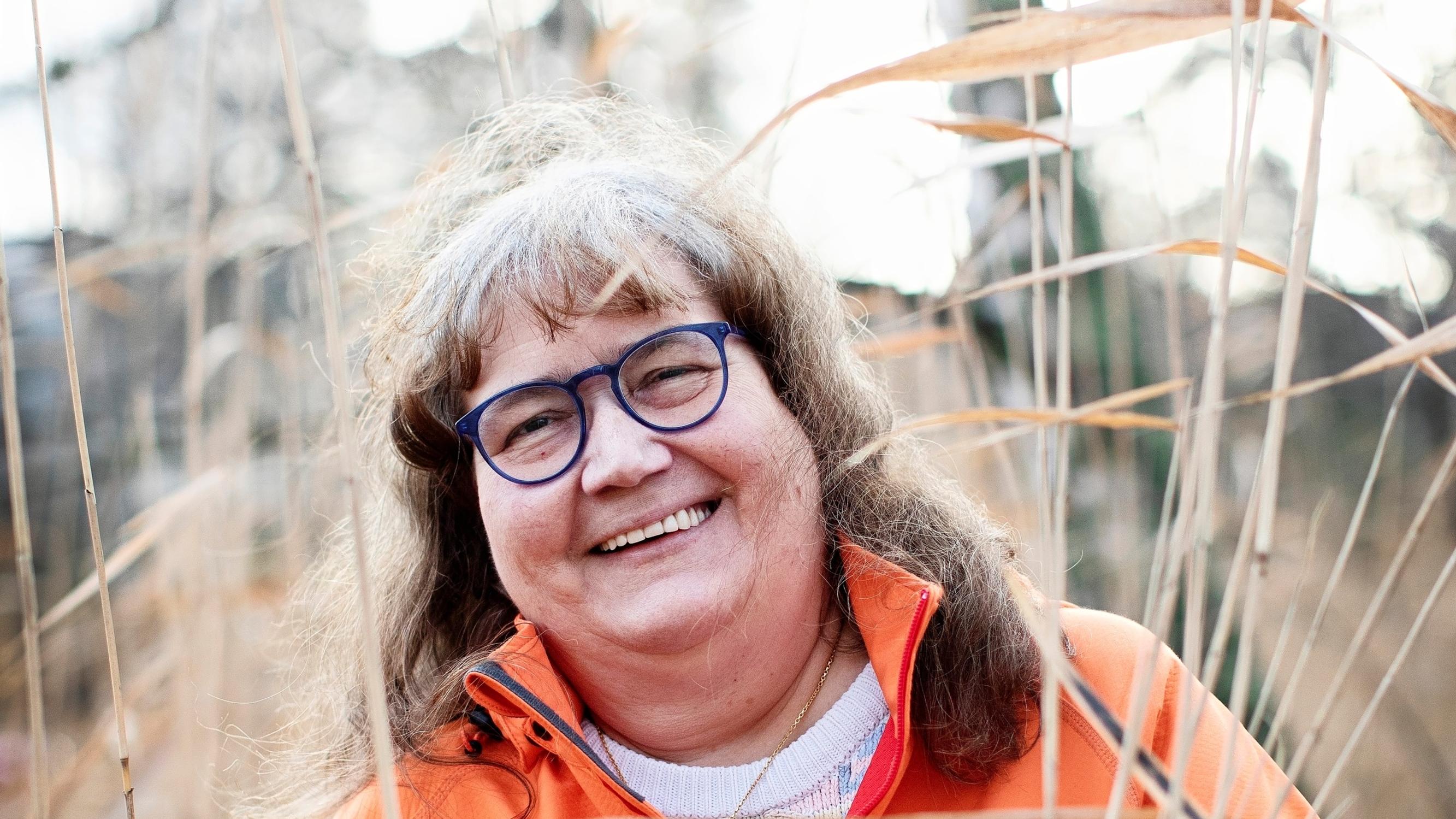 Kun Marita menetti työkykynsä, vapaaehtoistyö toi ilon elämään: ”Ilman yhdistystoimintaa luultavasti masentuisin enkä jaksaisi nousta aamulla sängystä sairauksieni kanssa”